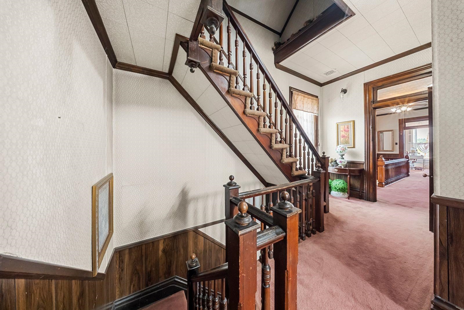https://zimg.paragon.ice.com/ParagonImages/Property/PH/AABRKY/60897/11/0/0/29bb0e0dfb084db79fda219707efcd63/0/b47473666de9d5472f8bf4433c0a767a/60897-885734b6-b353-4ed9-84ee-7fb8b3941c42.JPG