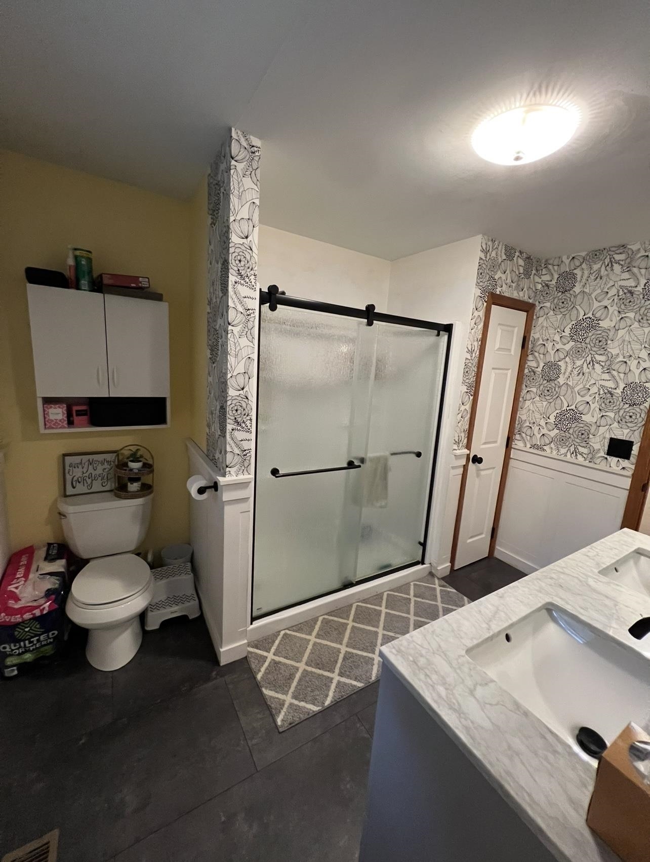 https://zimg.paragon.ice.com/ParagonImages/Property/PH/AABRKY/60898/9/0/0/4800fcaeb206c8848a0aa0d330668e1a/0/11401f09a462c4dabfa4b1cca2403312/60898-b5022511-2524-421c-9763-2b1c44e66847.JPG