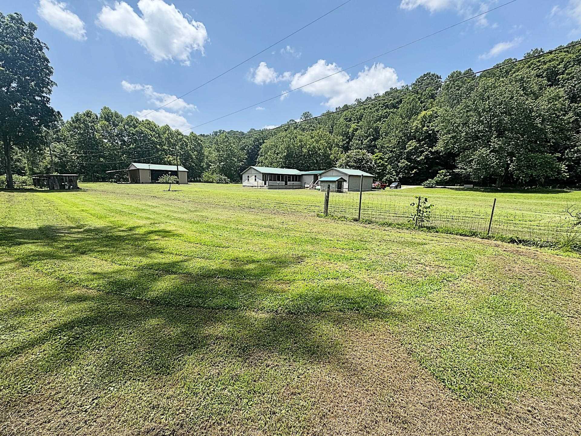 https://zimg.paragon.ice.com/ParagonImages/Property/PH/AABRKY/60901/13/0/0/a8b07dea041541b0b0164b51dccc3dd4/0/1cef52cf530f4bf67ce22cec0d013878/60901-1d6c9f89-8446-4d13-9201-4dd6bfdacdea.JPG