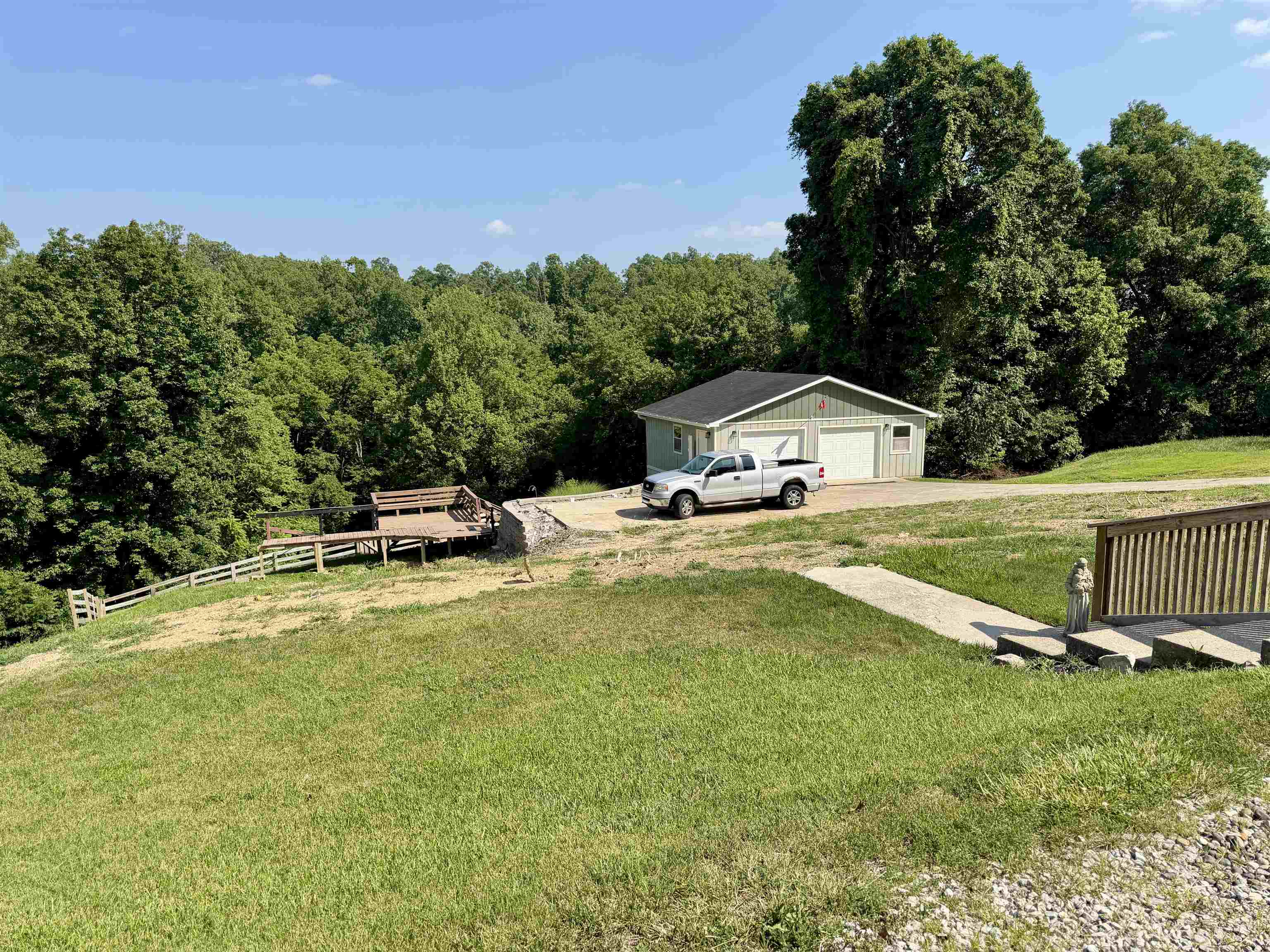 https://zimg.paragon.ice.com/ParagonImages/Property/PH/AABRKY/60903/1/0/0/a081f00baa1969f85f2121ba72d37e78/0/5828e20dd928278980c9d3b4fda4177a/60903-b2a272b3-4a98-4d91-9fe6-d272f33d08d4.JPG