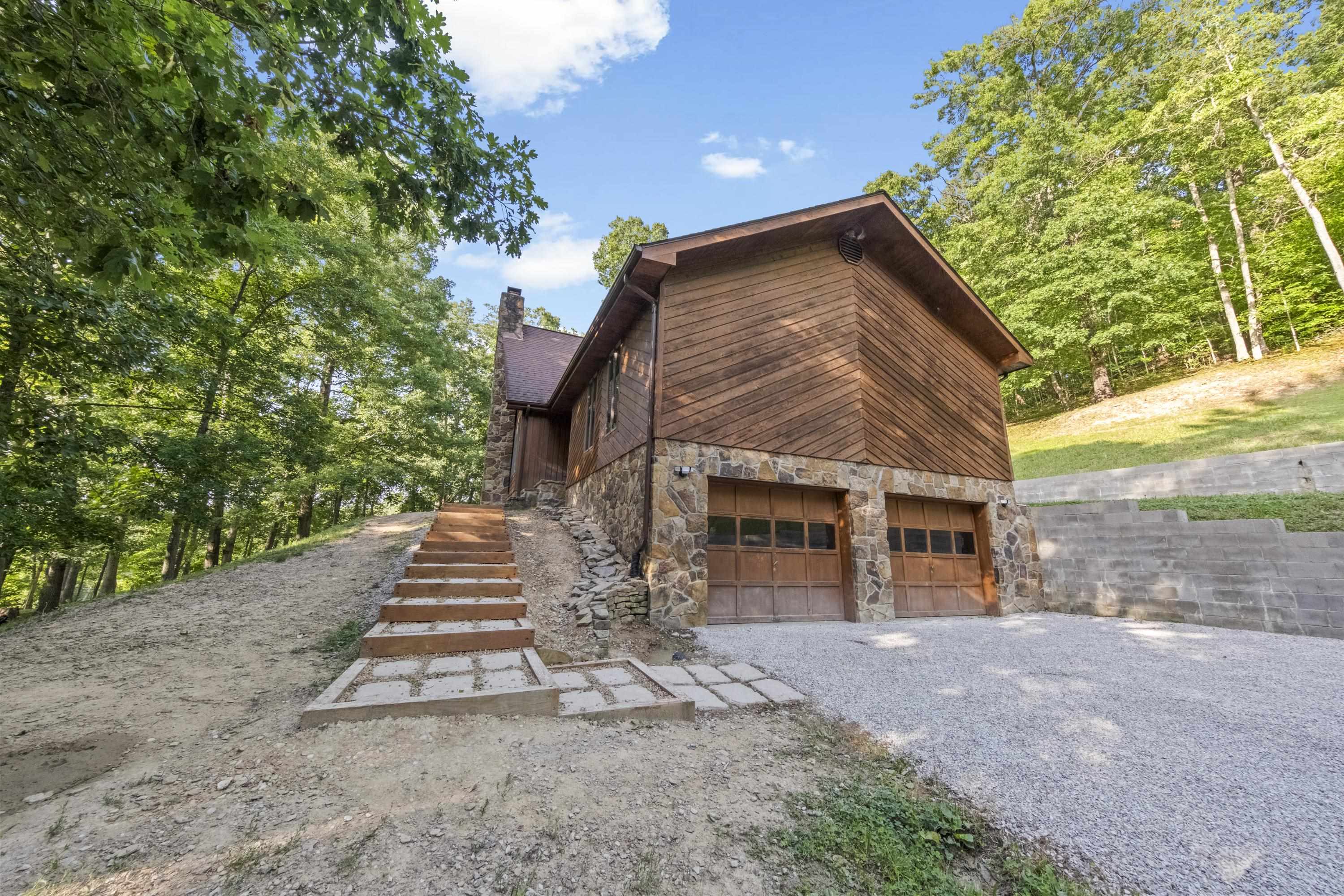 https://zimg.paragon.ice.com/ParagonImages/Property/PH/AABRKY/60909/5/0/0/f5ce8621b9da6ca47c7238272cdfdd0a/0/3a81e6ee53bb31b5ba2617a2e9df22b2/60909-4116490f-e98a-409f-b1ae-4477f0f72ffb.JPG
