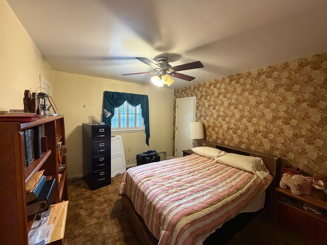 https://zimg.paragon.ice.com/ParagonImages/Property/PH/AABRKY/60937/8/0/0/d26384ff622c89926dd76215aedc7638/0/b4f2e77a8236d9cb853095574331f7b9/60937-13ae224a-cdef-4664-ba29-fe84dd38400f.JPG