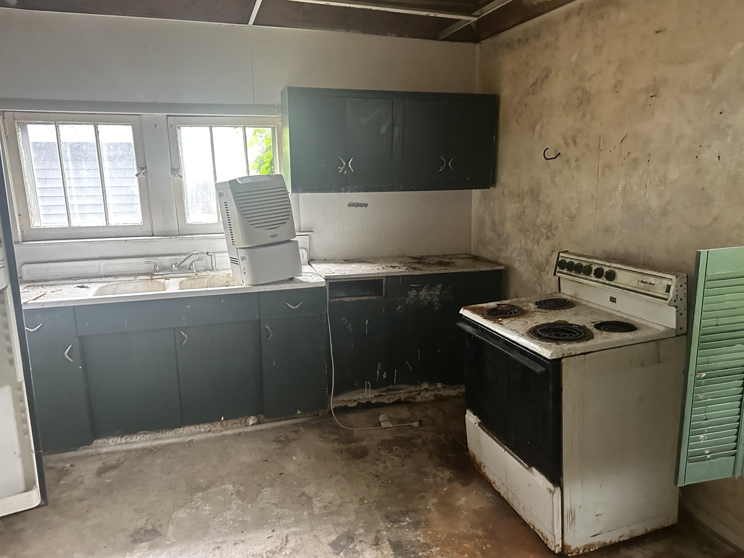 https://zimg.paragon.ice.com/ParagonImages/Property/PH/AABRKY/60942/1/0/0/c4ed356e967f58047089fe1b42cafd88/0/b899db7f7f563597652789b070c6d111/60942-0368ab10-5a3d-4e79-9281-375df4e5799b.JPG