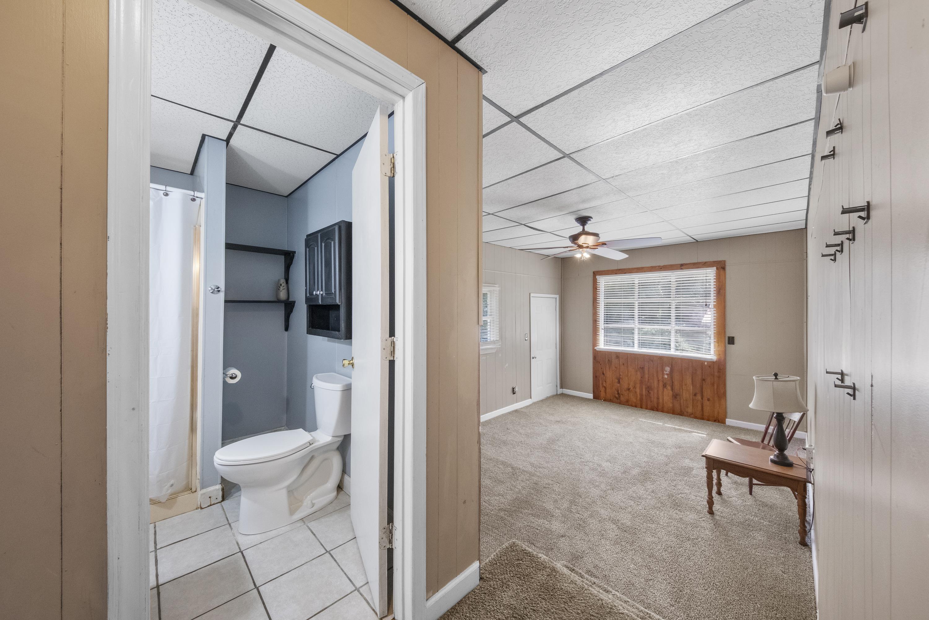 https://zimg.paragon.ice.com/ParagonImages/Property/PH/AABRKY/60957/11/0/0/d303b04864e911377223f4963eec4c9c/0/63585175c3adb315b6a925928f70f199/60957-20c5b780-2c21-4ac0-b8e7-f8eb4b80ff0f.JPG