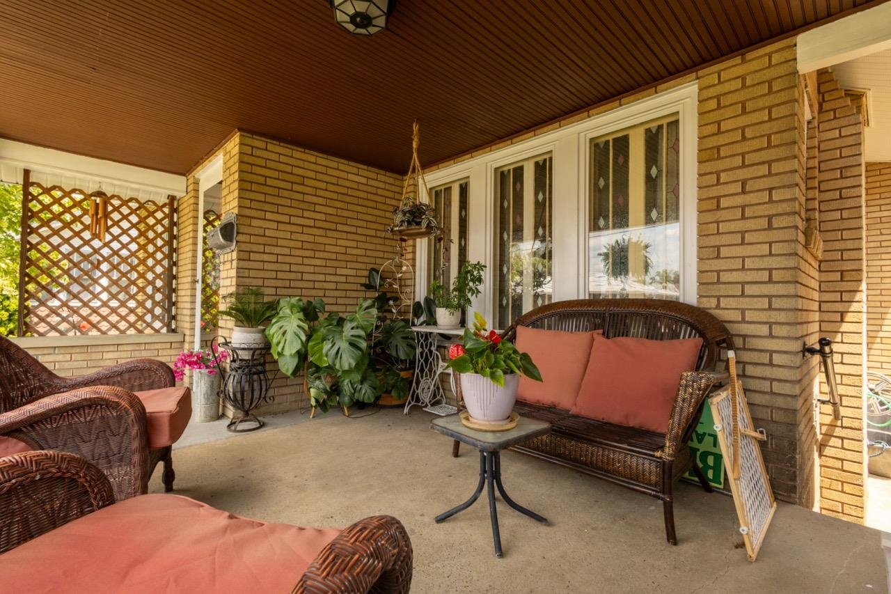 https://zimg.paragon.ice.com/ParagonImages/Property/PH/AABRKY/61017/4/0/0/c837a11891c942743ef15b74e96570df/0/121be92e735ad0d90fef09234fbbee1b/61017-3d39d0f0-78dc-4dee-9525-27ece212b44f.JPG