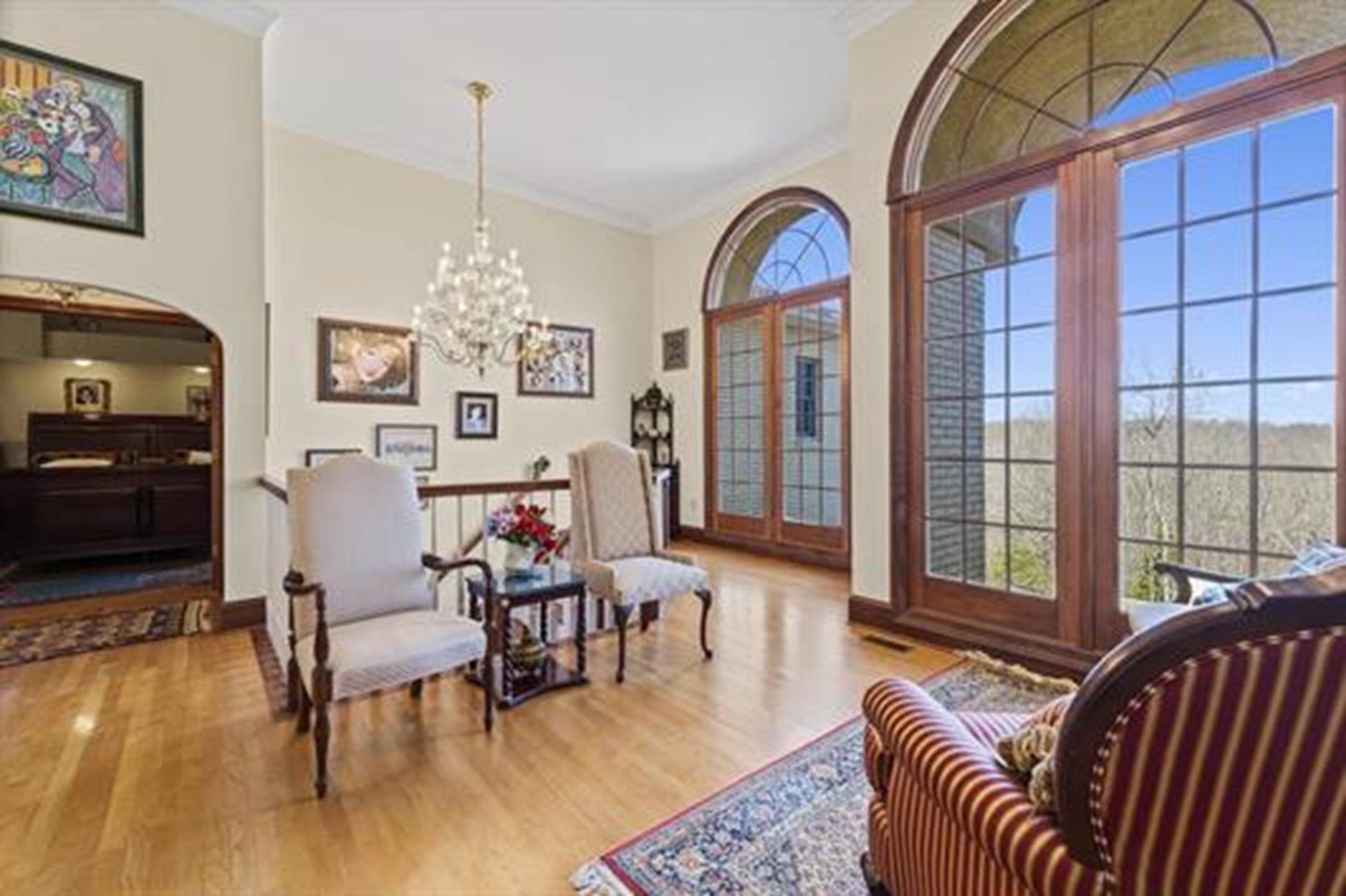https://zimg.paragon.ice.com/ParagonImages/Property/PH/AABRKY/61025/5/0/0/5a936c1aeecf7483baa0e4ac12c10f2e/0/241ec304592973a52986cce23d485a8a/61025-3ef7dc84-096c-43ef-bfd6-9f8f1b668663.JPG