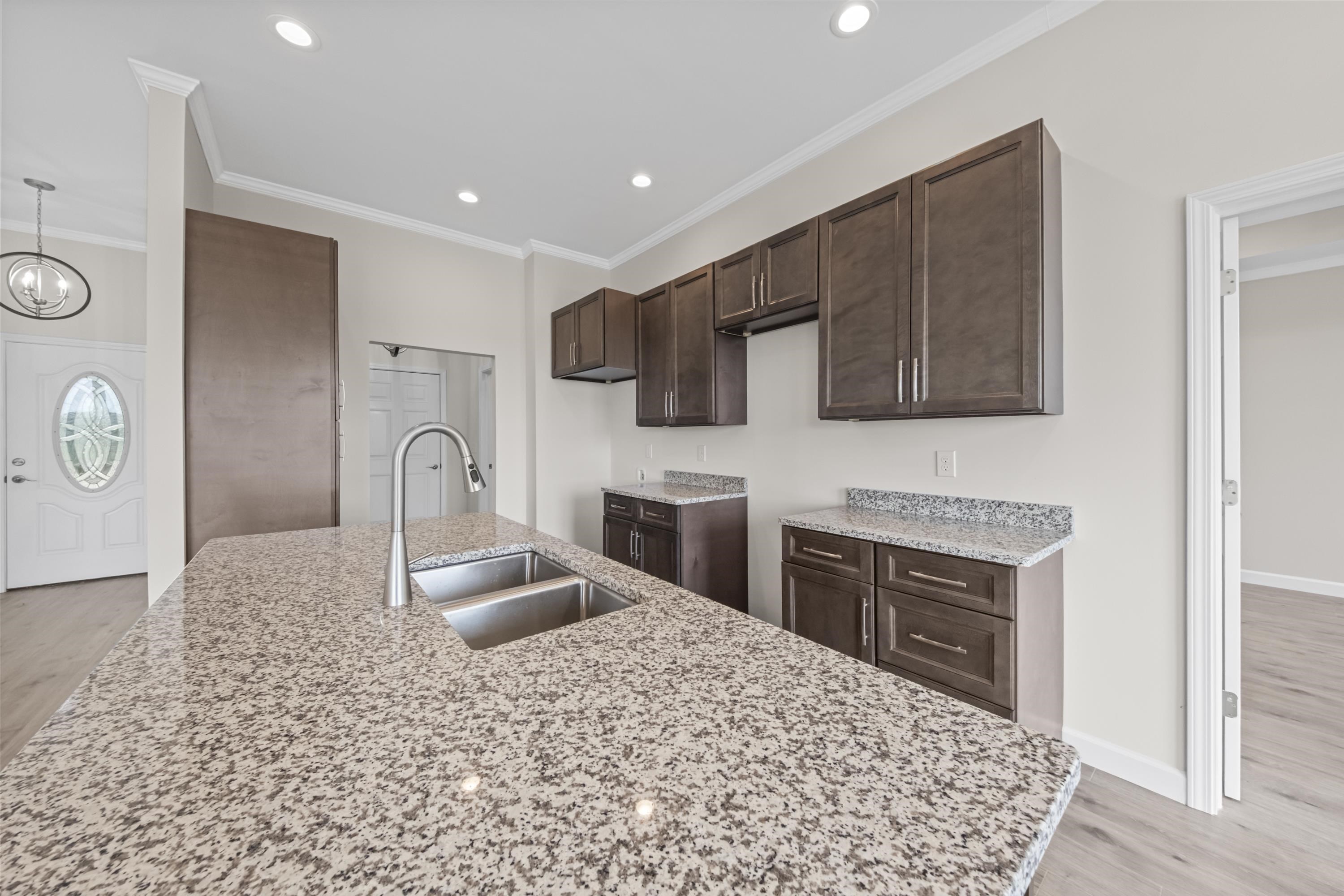 https://zimg.paragon.ice.com/ParagonImages/Property/PH/AABRKY/61026/10/0/0/11aa629e32f4674cfeb0dc8a71e9b5dd/0/f04df25ee6b9d343a08c096eac9af856/61026-57c74584-46cf-4c89-91f5-517974718392.JPG