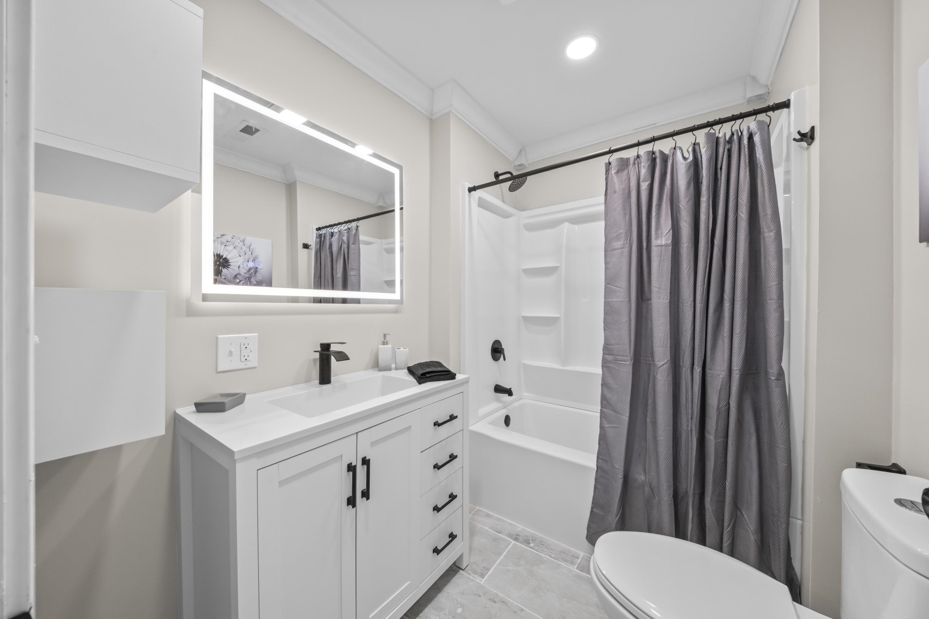 https://zimg.paragon.ice.com/ParagonImages/Property/PH/AABRKY/61027/11/0/0/8efe38a93ffb116e76539f8bc1433b1f/0/d273751e3009b23052ba22bbff2fb6ea/61027-ac7345e6-9c29-4de8-93c8-9d5a842e8a73.JPG