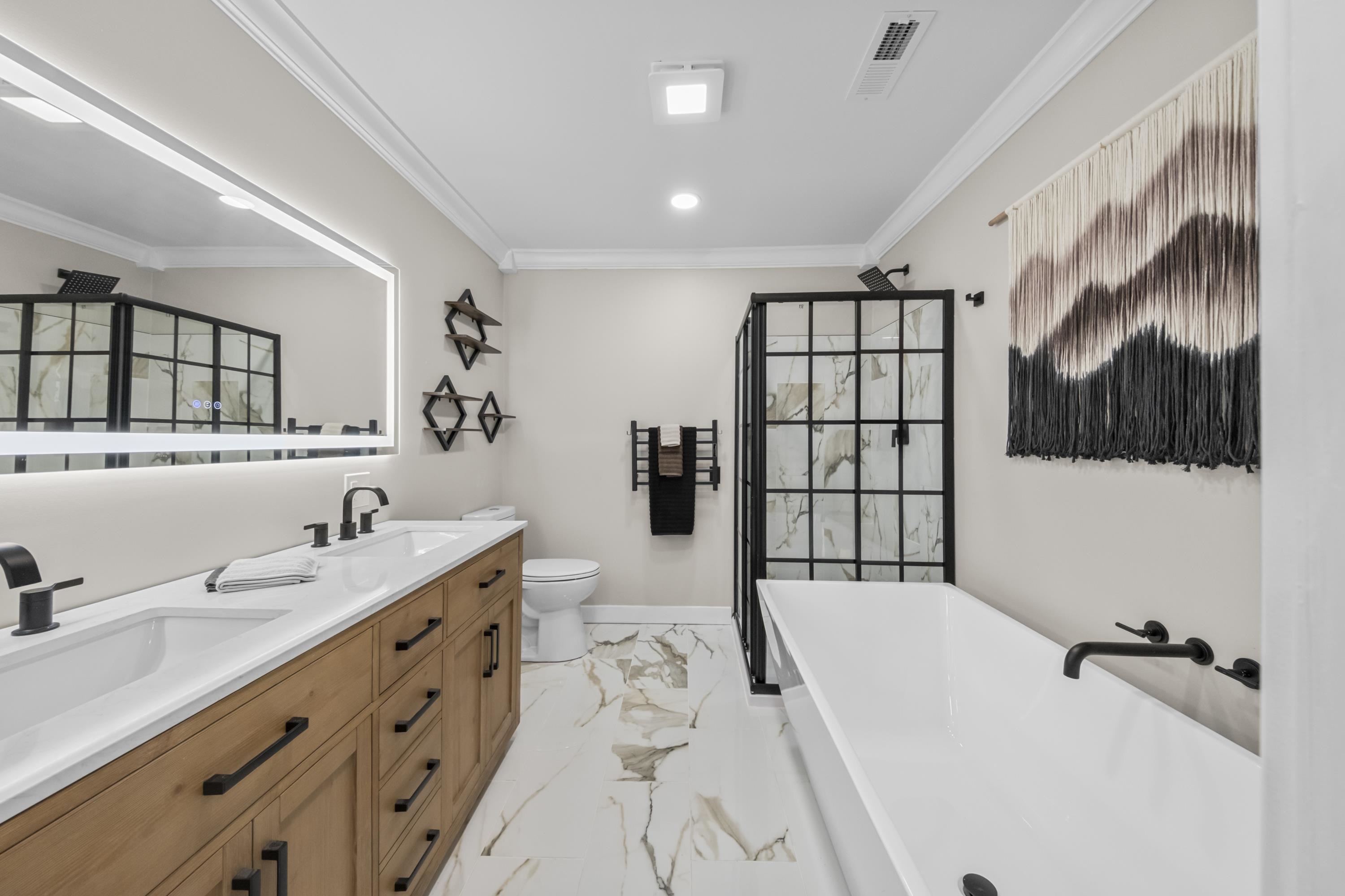 https://zimg.paragon.ice.com/ParagonImages/Property/PH/AABRKY/61027/2/0/0/87600f63e0b85ae635332727864dd086/0/d273751e3009b23052ba22bbff2fb6ea/61027-859d1946-934e-4de3-94d0-9017d27ccd51.JPG