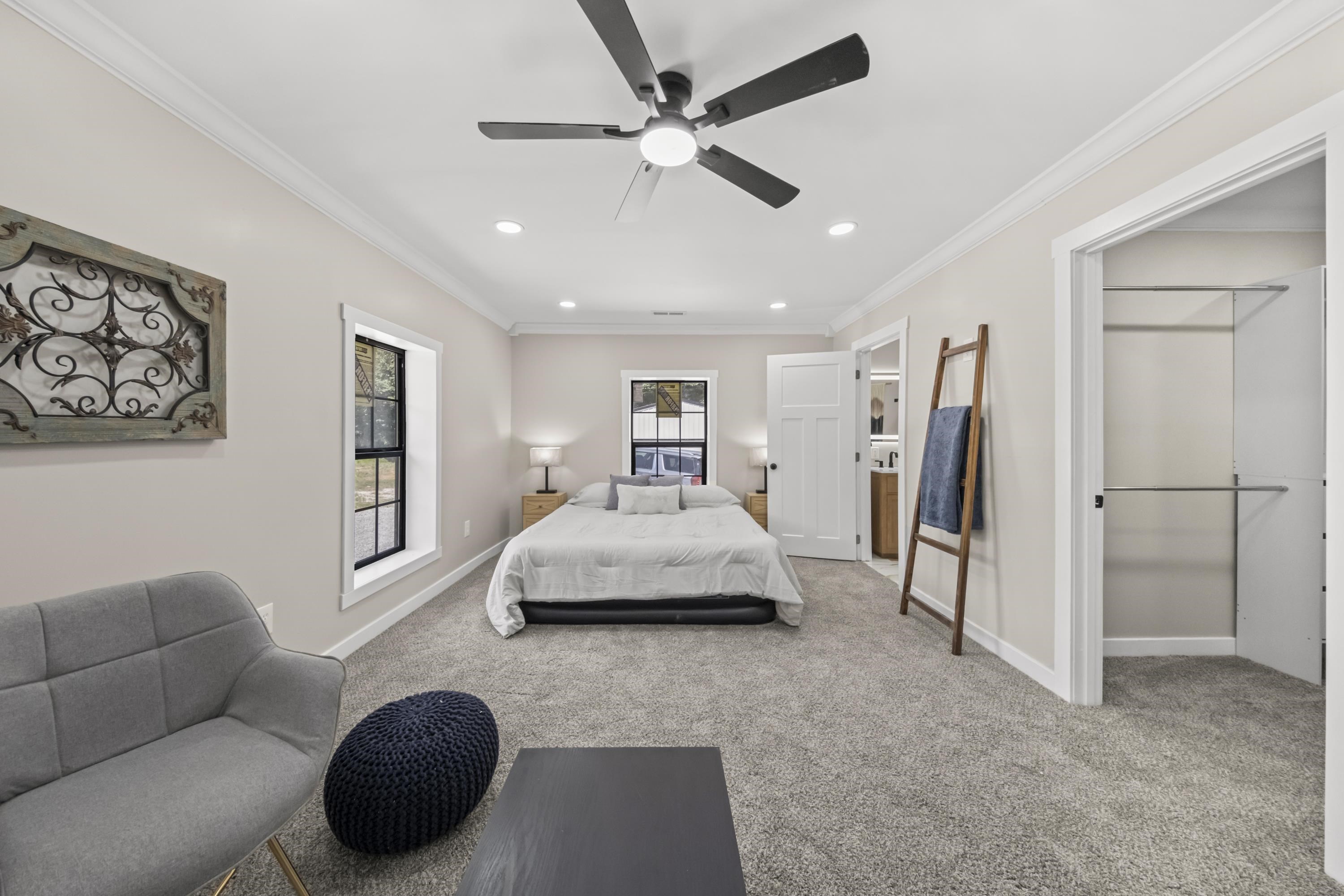 https://zimg.paragon.ice.com/ParagonImages/Property/PH/AABRKY/61027/6/0/0/be537b570f6028e70828a4fd50466171/0/d273751e3009b23052ba22bbff2fb6ea/61027-4f922705-51fb-48cf-8e40-080f465db4fd.JPG
