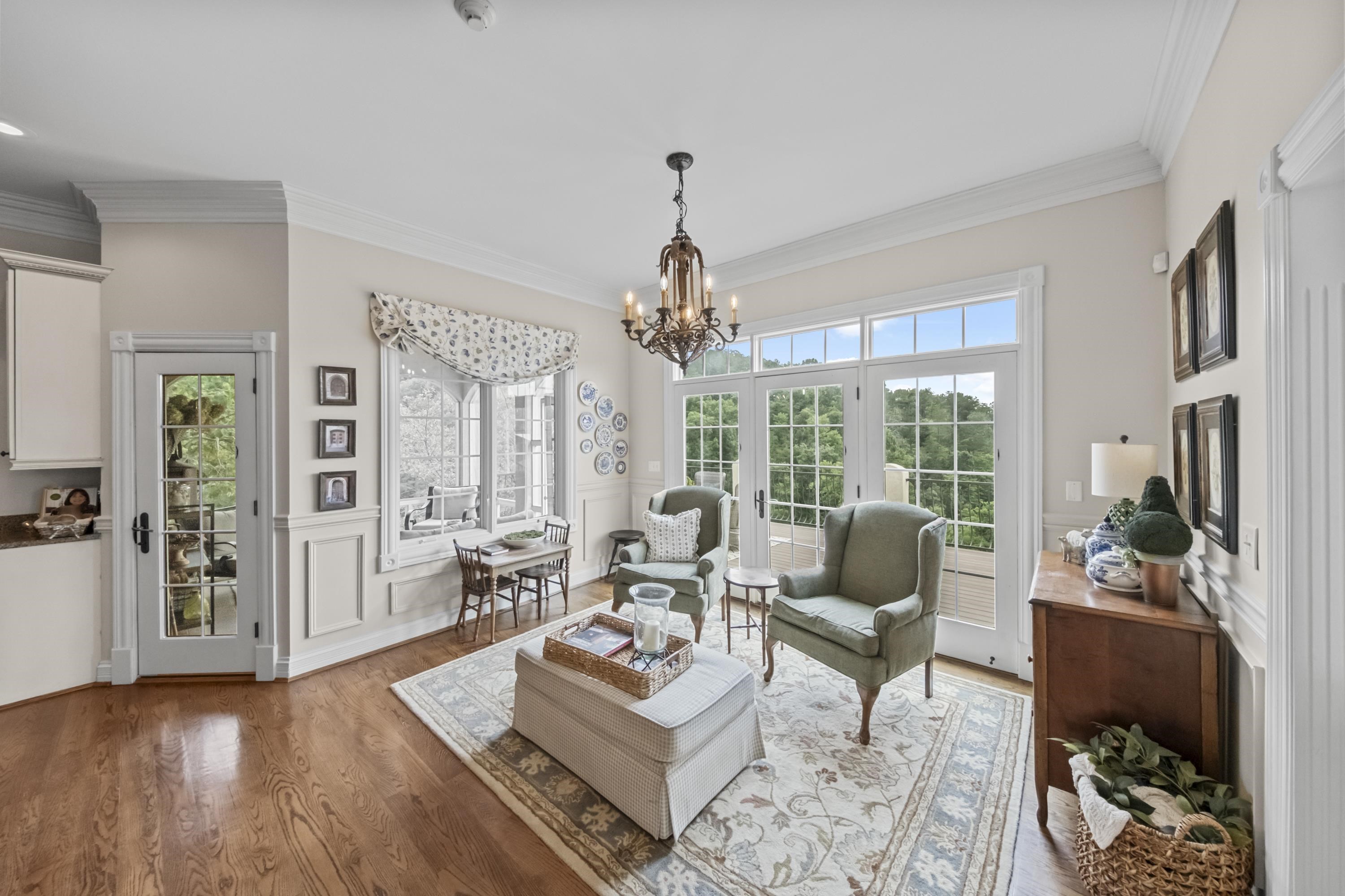 https://zimg.paragon.ice.com/ParagonImages/Property/PH/AABRKY/61031/9/0/0/e3ea04779e15a3d234f7c2e34eebac0b/0/599e1194a946044f4f431c8ba00580f8/61031-bf43de75-9fdc-44f9-b3dc-49ec5b411fda.JPG