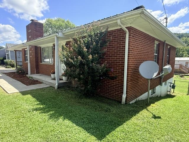 https://zimg.paragon.ice.com/ParagonImages/Property/PH/AABRKY/61051/12/0/0/24a46401202289b2dd5079f0aac10bba/0/c92a9e360654bf945efd5bcddd0c8579/61051-322838b5-1570-4574-a803-6b7dfc111519.JPG