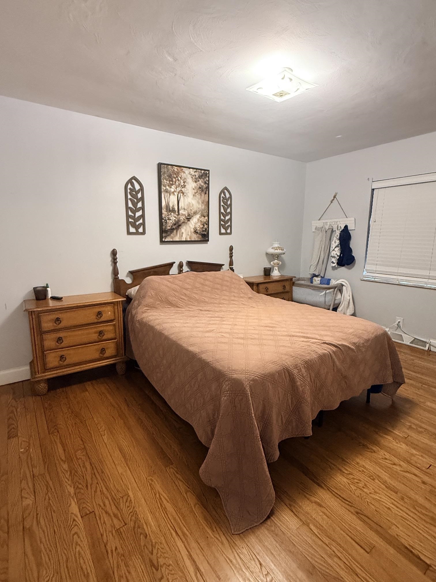 https://zimg.paragon.ice.com/ParagonImages/Property/PH/AABRKY/61051/6/0/0/0d11dbc0c5031c880793ca6b80541aee/0/c92a9e360654bf945efd5bcddd0c8579/61051-2e723932-184d-449e-8005-3a248ed9b892.JPG