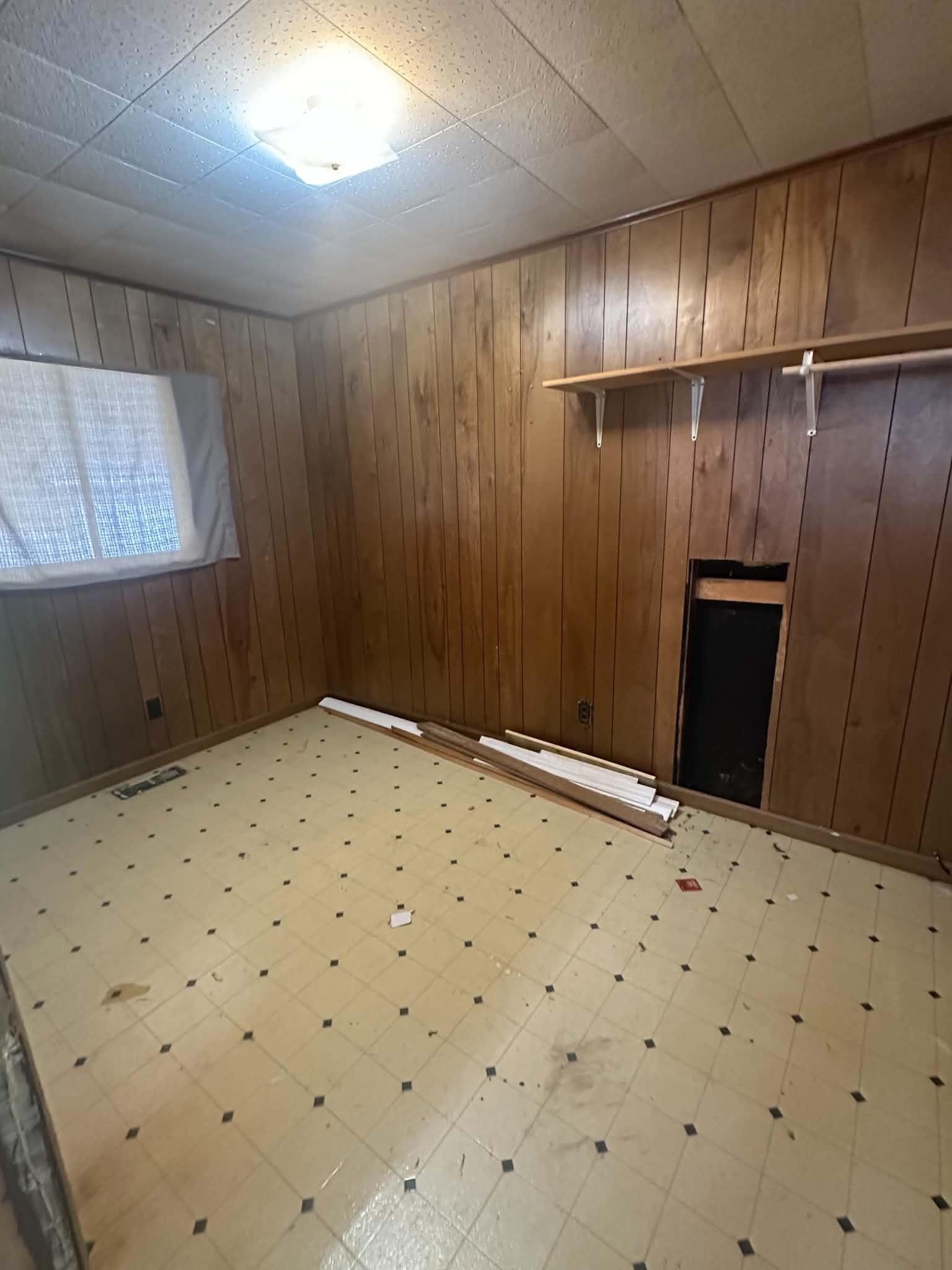 https://zimg.paragon.ice.com/ParagonImages/Property/PH/AABRKY/61052/11/0/0/1c46aafd8b4fe27ca319a4b6fb85e556/0/492c8127e85f74d4e6ea7bf3c82dd513/61052-6e69ce07-689f-446b-a355-dcbfff605472.JPG