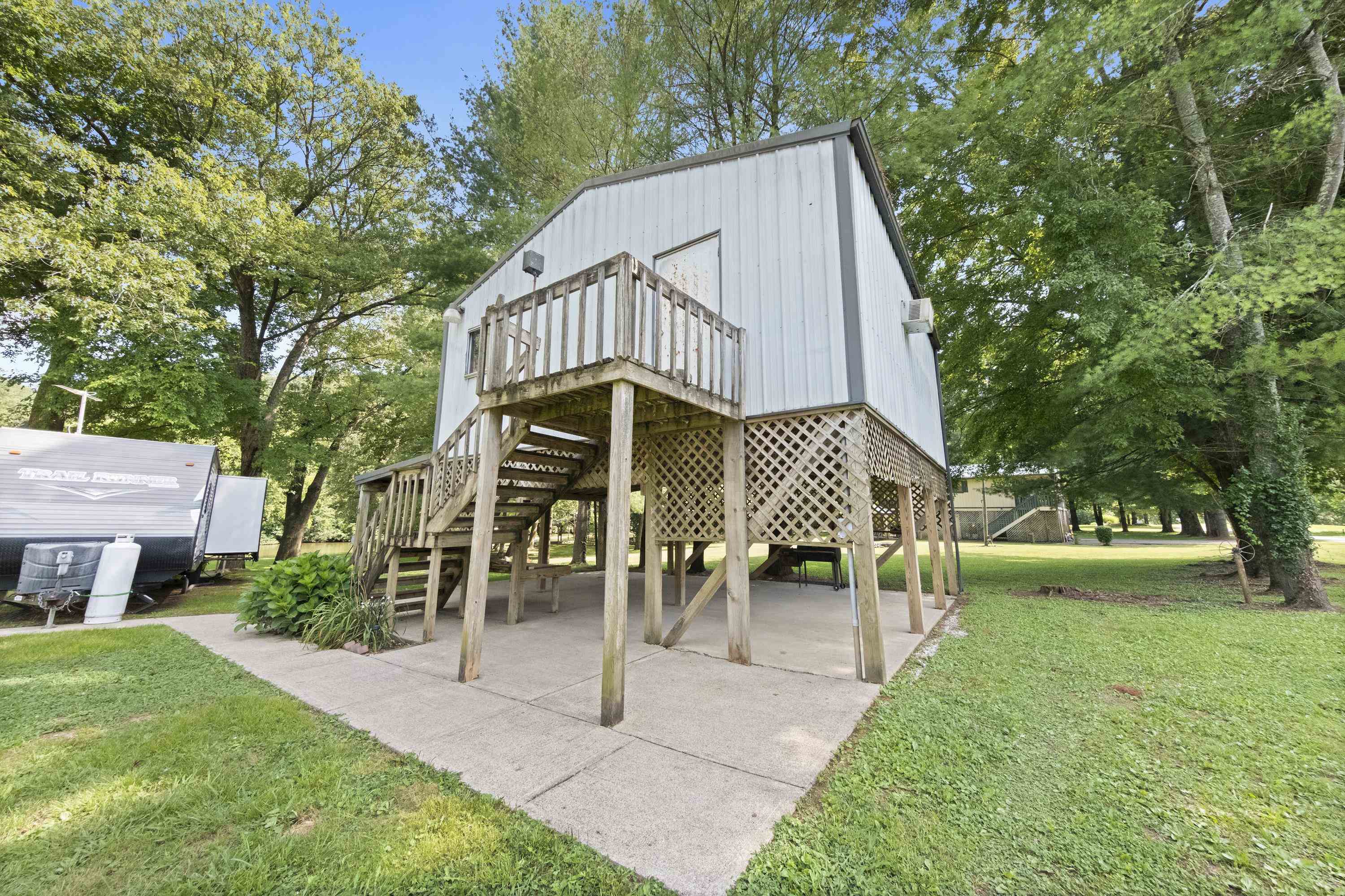 https://zimg.paragon.ice.com/ParagonImages/Property/PH/AABRKY/61061/13/0/0/e39d1373825f94001295aa7fd33fdf2e/0/45dbb5df36204af1d958bcaf281e13c8/61061-c987191d-d159-4078-836d-5254b08edbed.JPG