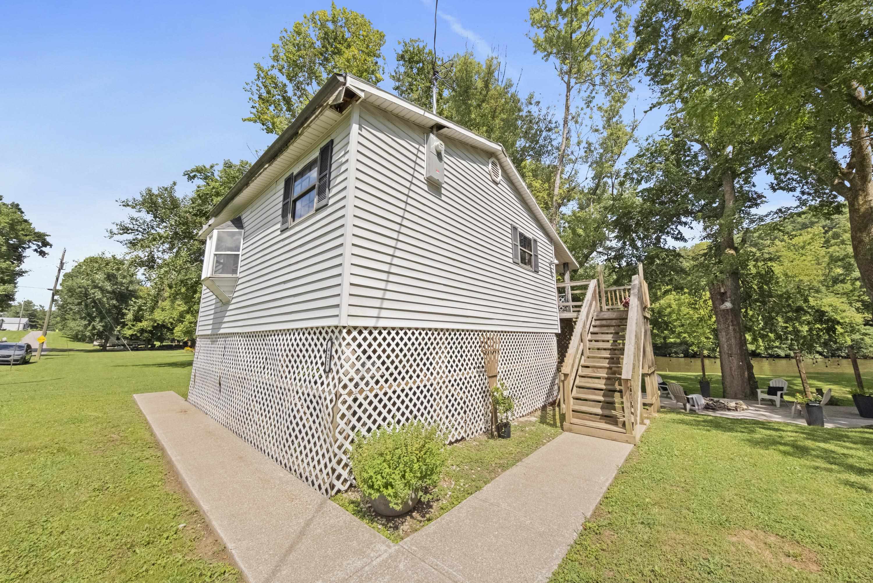 https://zimg.paragon.ice.com/ParagonImages/Property/PH/AABRKY/61061/6/0/0/8a6fe7c49c97a2884c6d36847d5b39d6/0/45dbb5df36204af1d958bcaf281e13c8/61061-8298a260-303d-4952-8232-b82a23263cc3.JPG