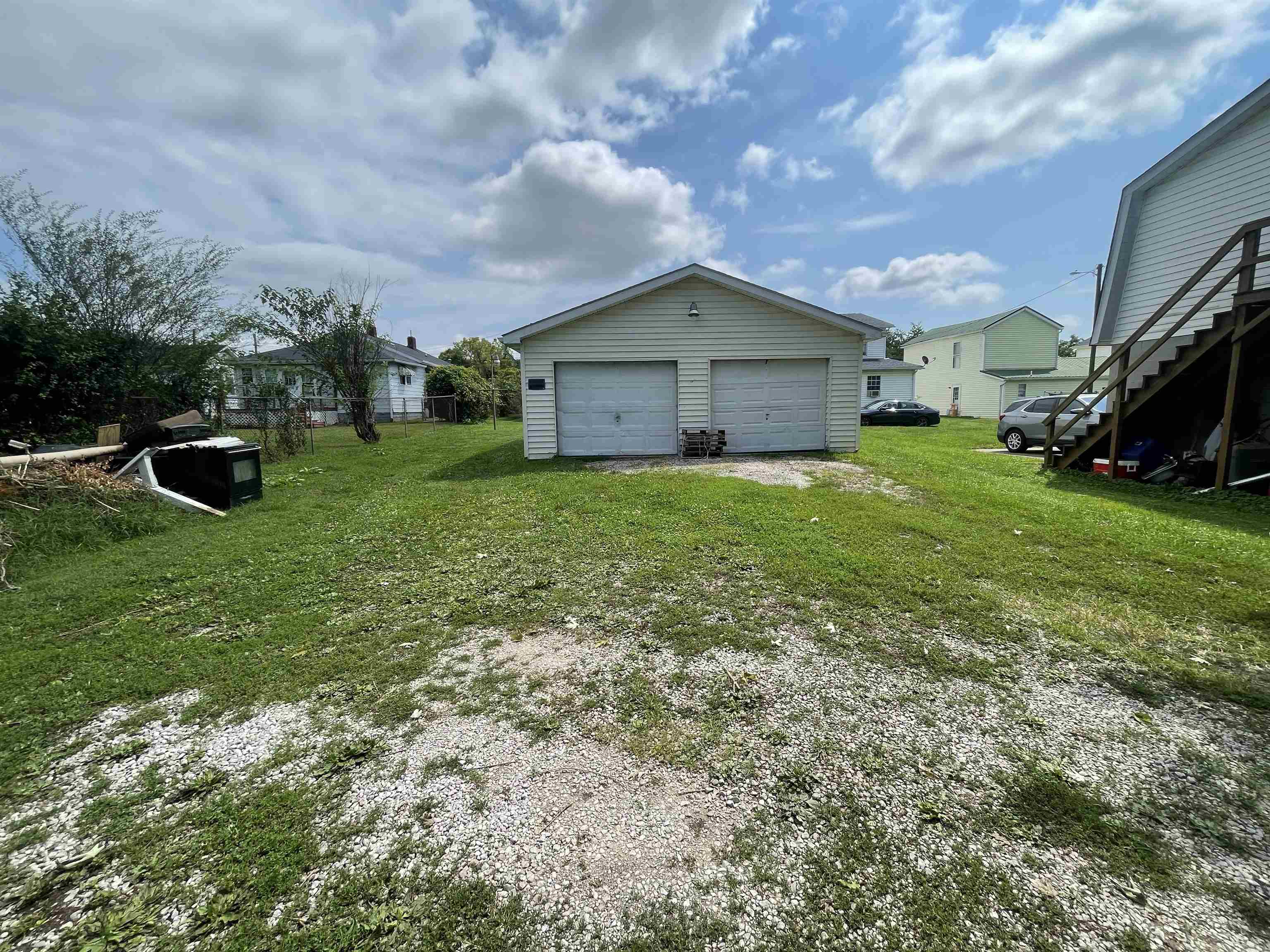 https://zimg.paragon.ice.com/ParagonImages/Property/PH/AABRKY/61080/3/0/0/b930d0d49cfe1b9bccdbc5a1fc0fb4b4/0/6d4e8a96de874f2a7b768981ae43bba2/61080-ffdbf3dc-d872-49d1-aacb-e8497554e478.JPG