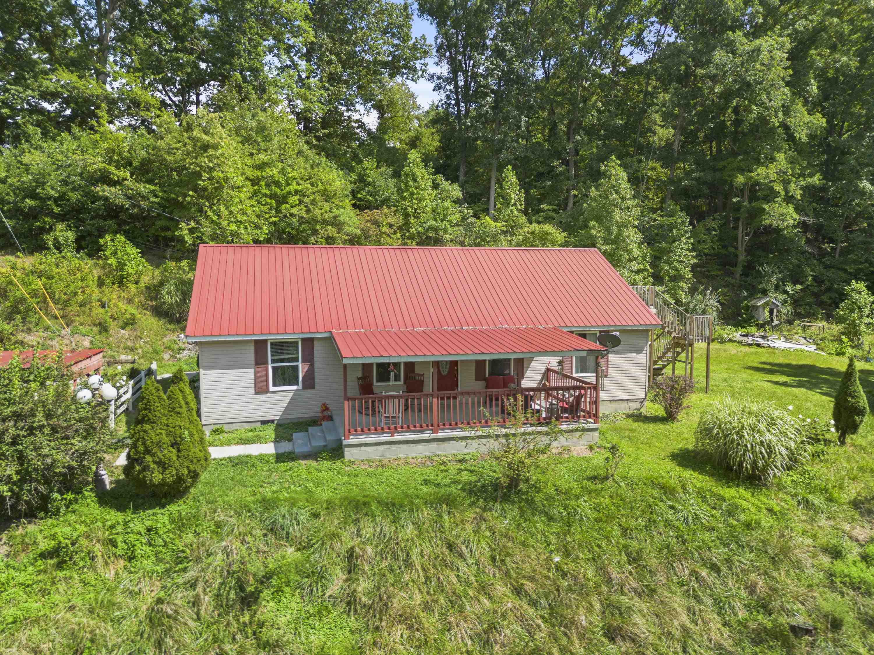 https://zimg.paragon.ice.com/ParagonImages/Property/PH/AABRKY/61088/1/0/0/0ca278cd51044481b7ea185a47d3bb09/0/ee47b7f9f593290fa3056b629906ea63/61088-25406386-a2f9-4363-a4a3-bdfd762b55f6.JPG