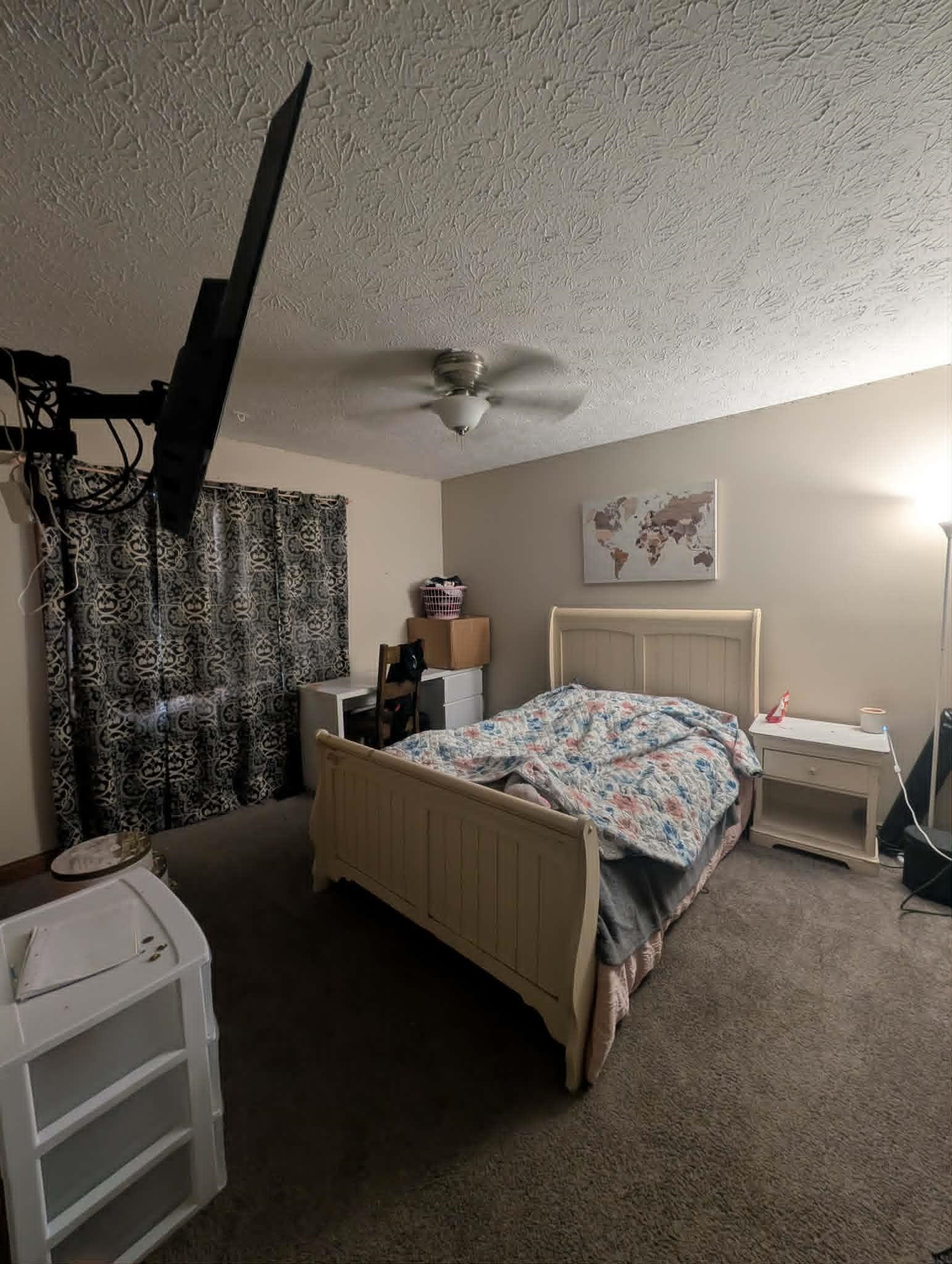 https://zimg.paragon.ice.com/ParagonImages/Property/PH/AABRKY/61092/13/0/0/868f214846c76c66ed8b23eb3c895fcb/0/88721b1102c9a5713bd81350d3a23870/61092-02a853d2-86a3-4ffa-a722-9255c18bf820.JPG