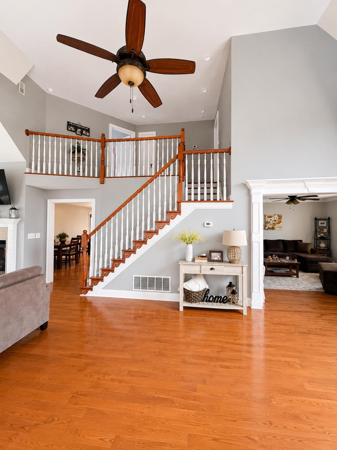 https://zimg.paragon.ice.com/ParagonImages/Property/PH/AABRKY/61097/5/0/0/7245f88de1598b3b34c9c2438f76e189/0/8843b084b8e0f71a6686ad53b357f525/61097-17872550-8091-4d6b-bdc7-1956f97eca37.JPG
