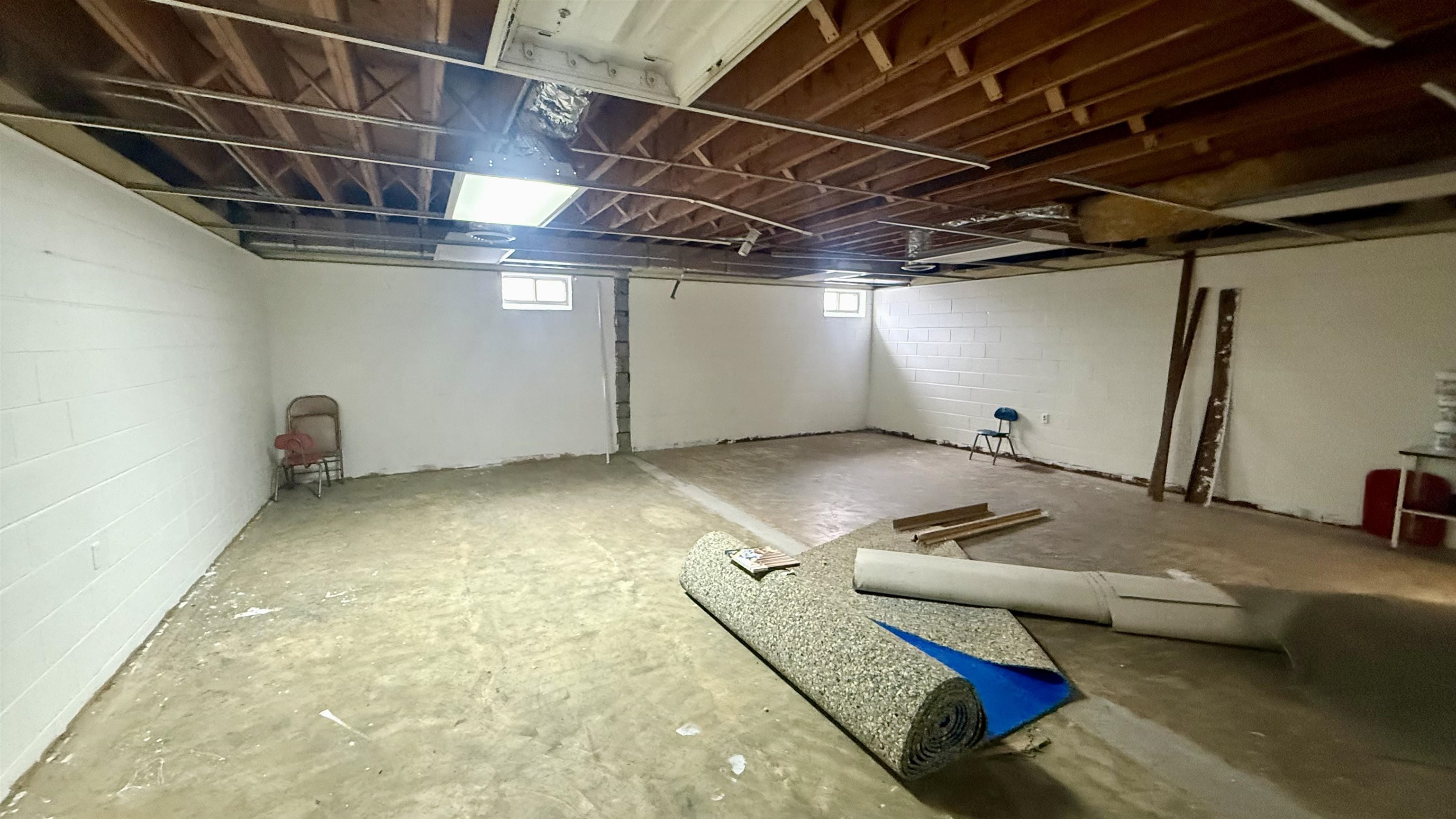 https://zimg.paragon.ice.com/ParagonImages/Property/PH/AABRKY/61098/11/0/0/667b2e3ce10da5929c2eb35b494b6432/0/e7448041aa41e3bac42cc90077127952/61098-715e9317-5703-4cc0-b43b-94fe1319863e.JPG