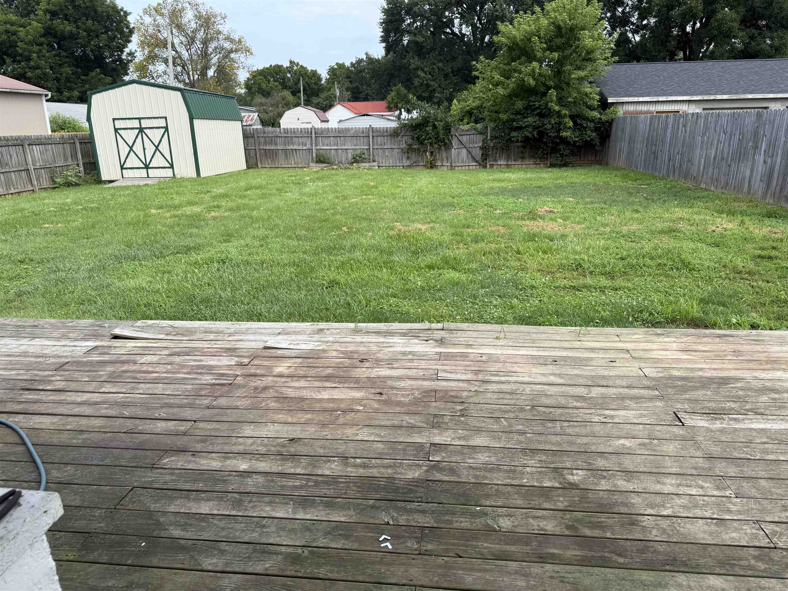 https://zimg.paragon.ice.com/ParagonImages/Property/PH/AABRKY/61104/6/0/0/478a9be73c94e4ea0d59835a0586dd22/0/79b7997bb30dbc663cd6eb6faee6aaaa/61104-3461801a-8b0e-4815-a897-f76ed33104a7.JPG