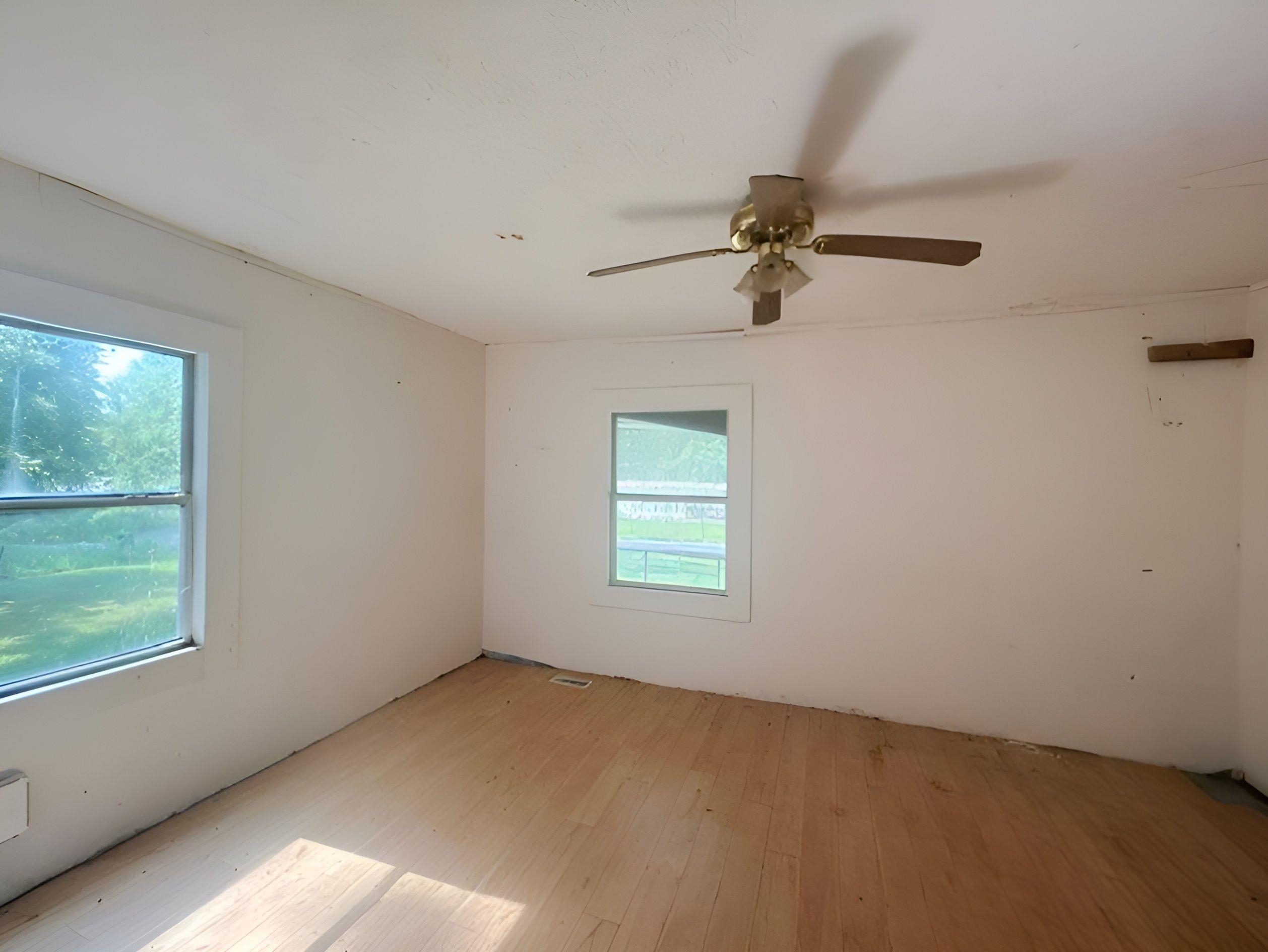 https://zimg.paragon.ice.com/ParagonImages/Property/PH/AABRKY/61115/13/0/0/f92e501b0377db5092eeaff487698031/0/ff9e80e6b8003f6a12392420a29ff052/61115-3c46fc75-0458-4d0f-910a-f16986724d0d.JPG