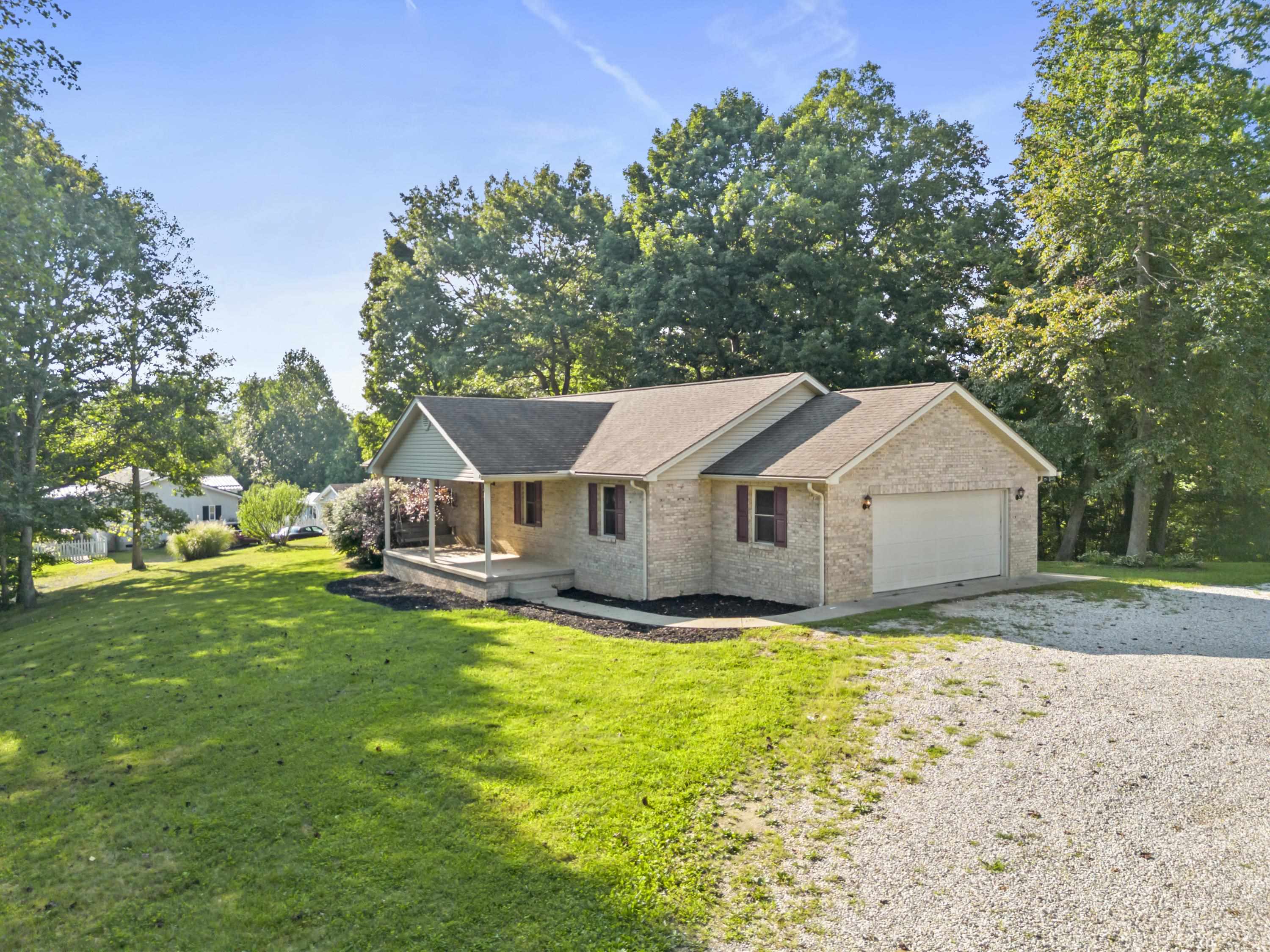 https://zimg.paragon.ice.com/ParagonImages/Property/PH/AABRKY/61127/7/0/0/754d46a10b7ff90cd01e58fa3fd994f0/0/674d8786004f73b5516639d81c25beb9/61127-95432a55-95a8-4db7-978c-f3a9ceee662f.JPG