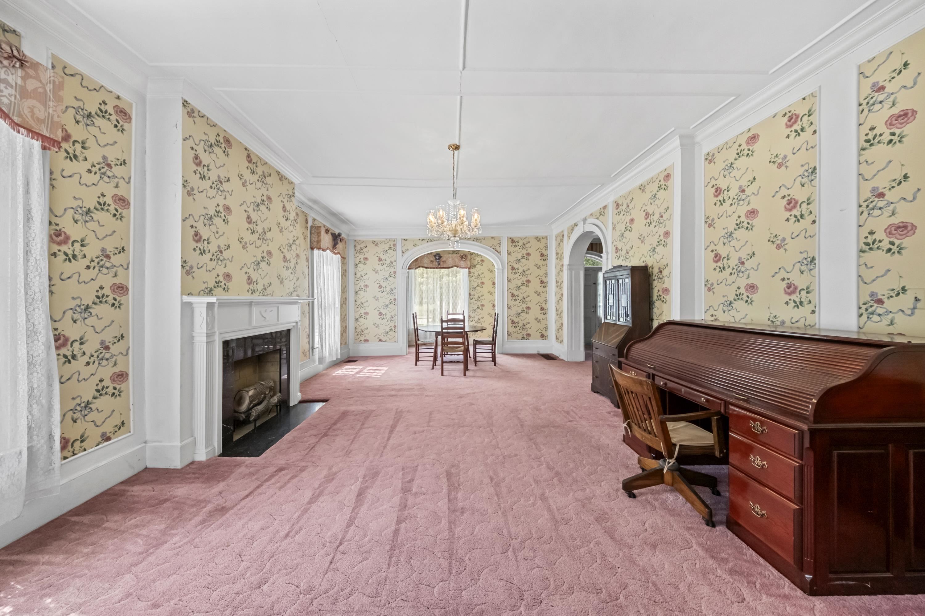 https://zimg.paragon.ice.com/ParagonImages/Property/PH/AABRKY/61132/2/0/0/26352e47aa22956ac4f9cc24e6ea982a/0/34e492f59aed1d2b3e8a83af163c7ca2/61132-a860c2b8-169f-4d5d-9b49-e7684ade3fea.JPG