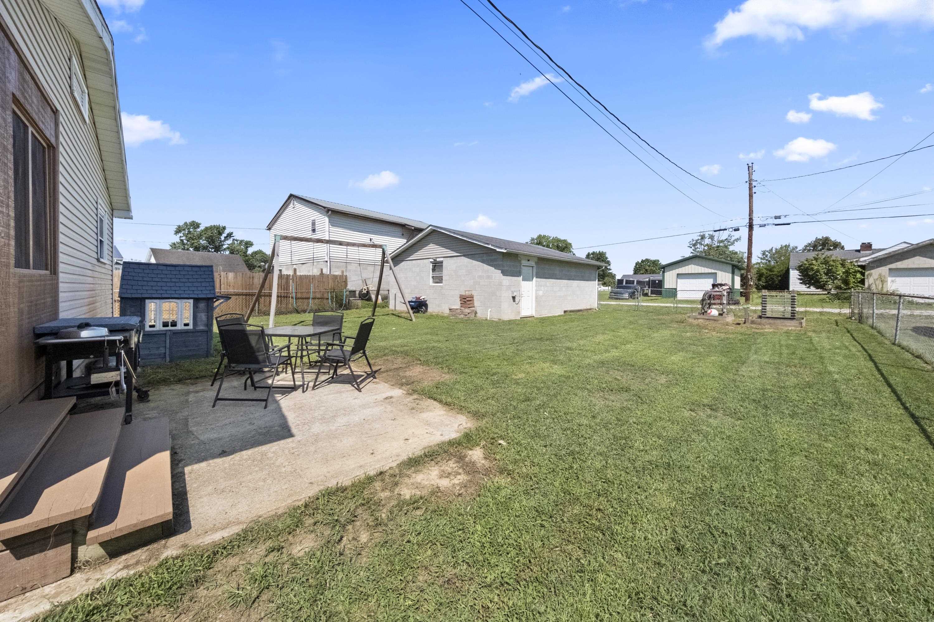 https://zimg.paragon.ice.com/ParagonImages/Property/PH/AABRKY/61164/2/0/0/df8f2a9222228646667fc05f0b45348e/0/ae3085f5f5ad99a39cb77df75d91c3cd/61164-070dd94a-d81e-4da9-9178-a0f4b094e9dd.JPG