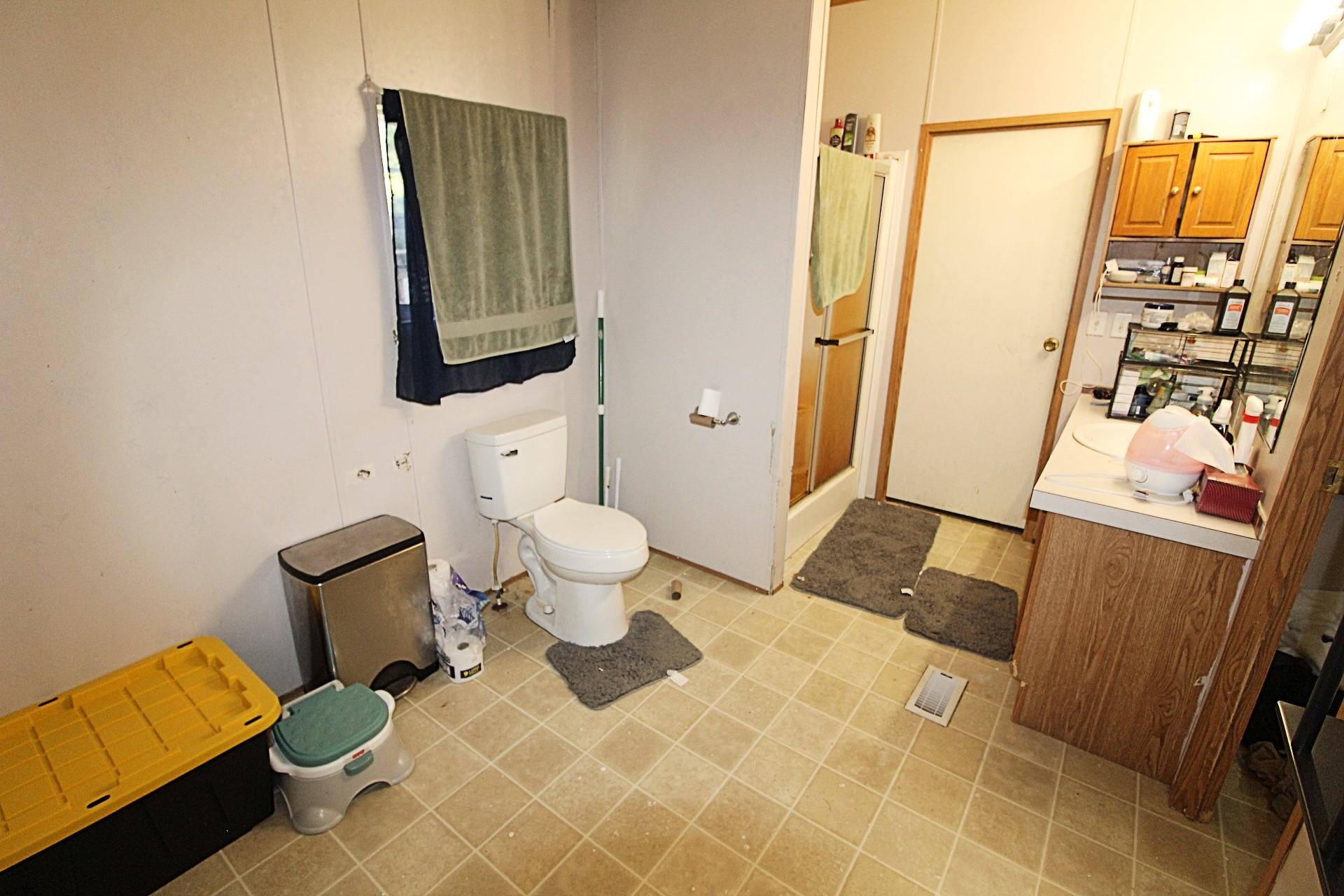https://zimg.paragon.ice.com/ParagonImages/Property/PH/AABRKY/61169/8/0/0/fd1b347d53e4d618a56545ec83e49ec6/0/59d3d5708fe0d8b39c58e03f3e7b3684/61169-60fb28e5-289d-41df-a5cf-89c5a2e83cb8.JPG