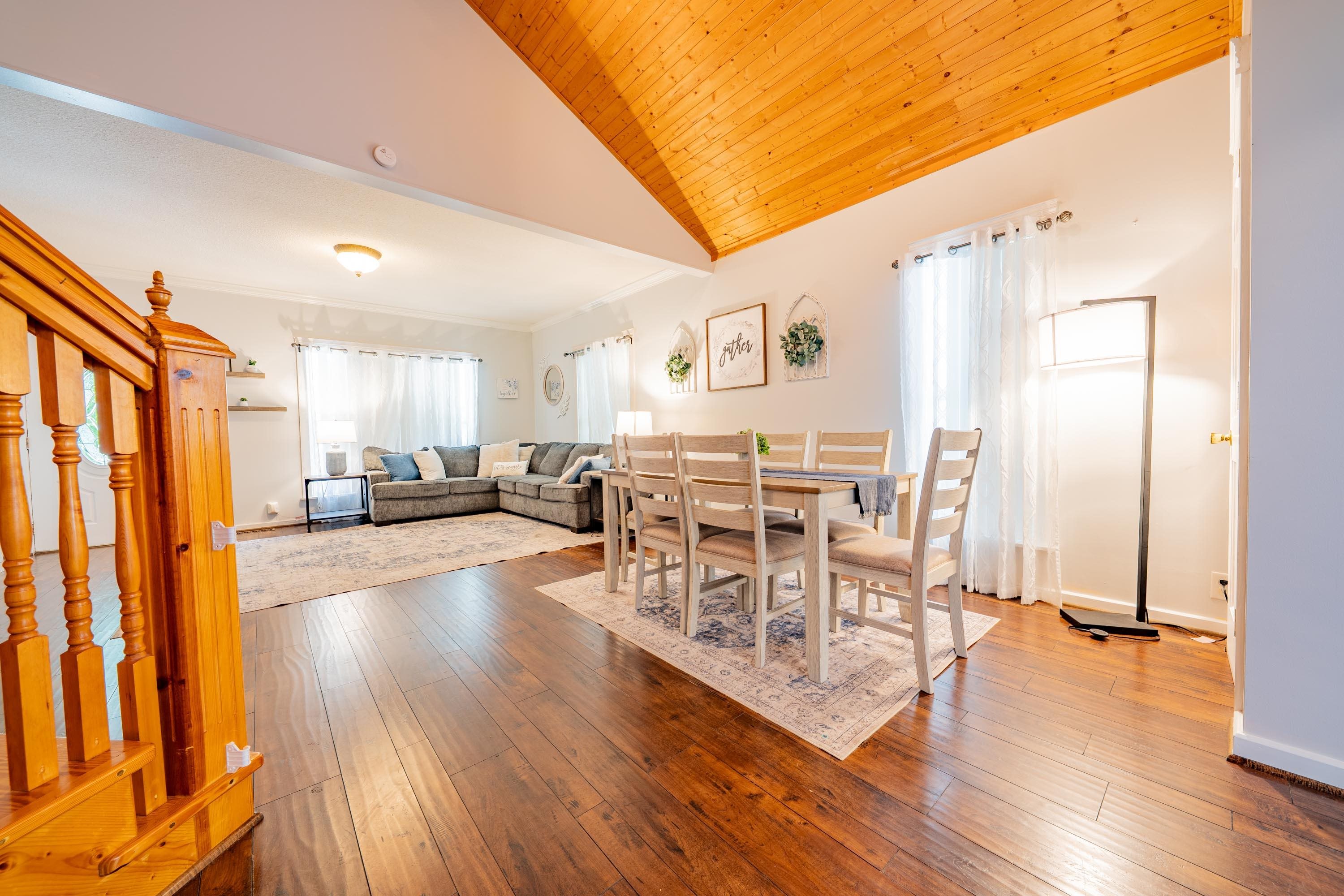 https://zimg.paragon.ice.com/ParagonImages/Property/PH/AABRKY/61170/12/0/0/c550cc80adb62d44a2cc3d0063e437c6/0/82413389ab229c1cf19968d7fead61b0/61170-7060049f-1ec1-46db-90b2-4d303c77f893.JPG