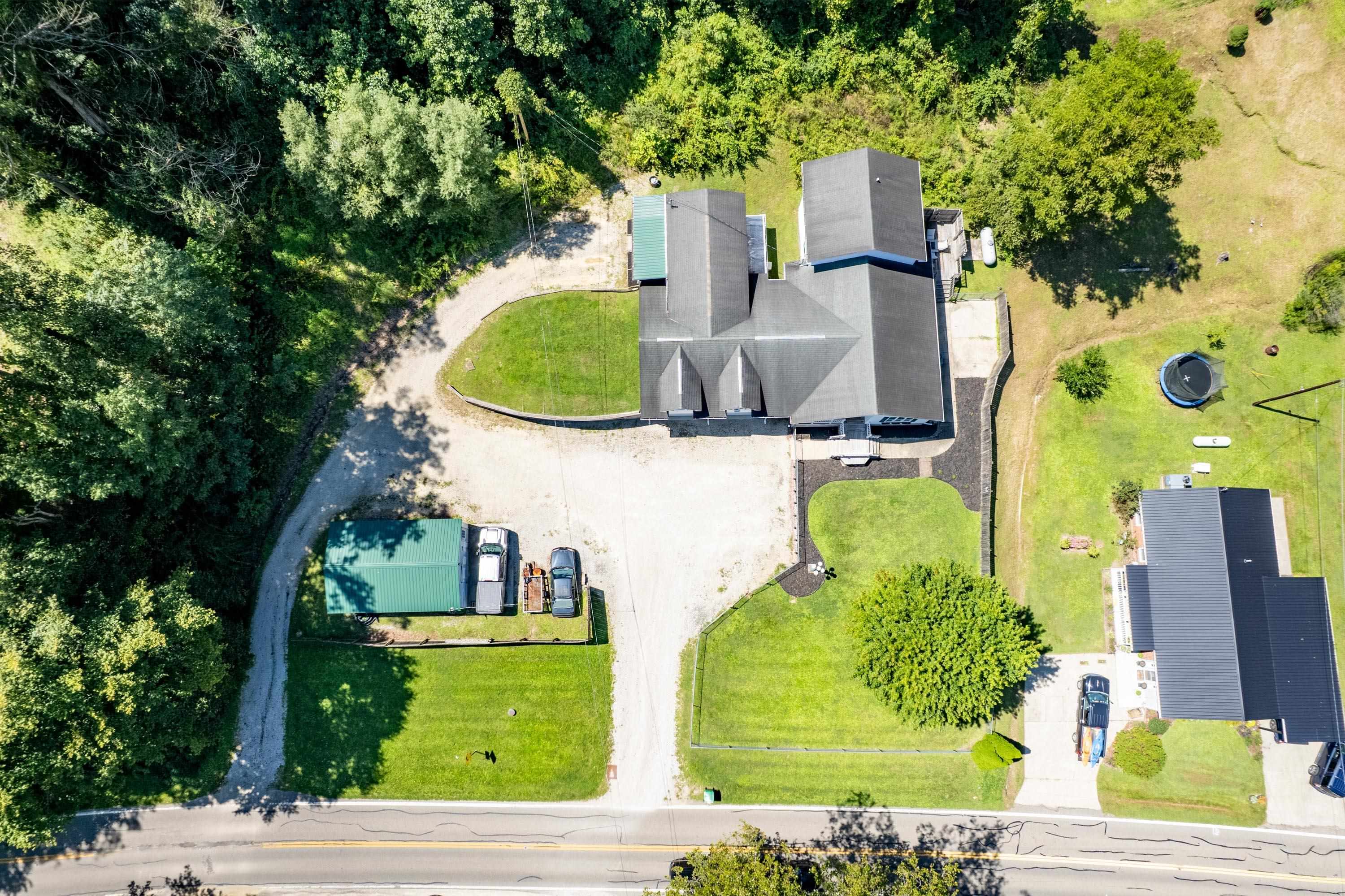 https://zimg.paragon.ice.com/ParagonImages/Property/PH/AABRKY/61170/6/0/0/2b95ea9138e2b07de14021531becfeb1/0/82413389ab229c1cf19968d7fead61b0/61170-d18387ff-6bc6-4640-9b47-1dc2aca292d8.JPG