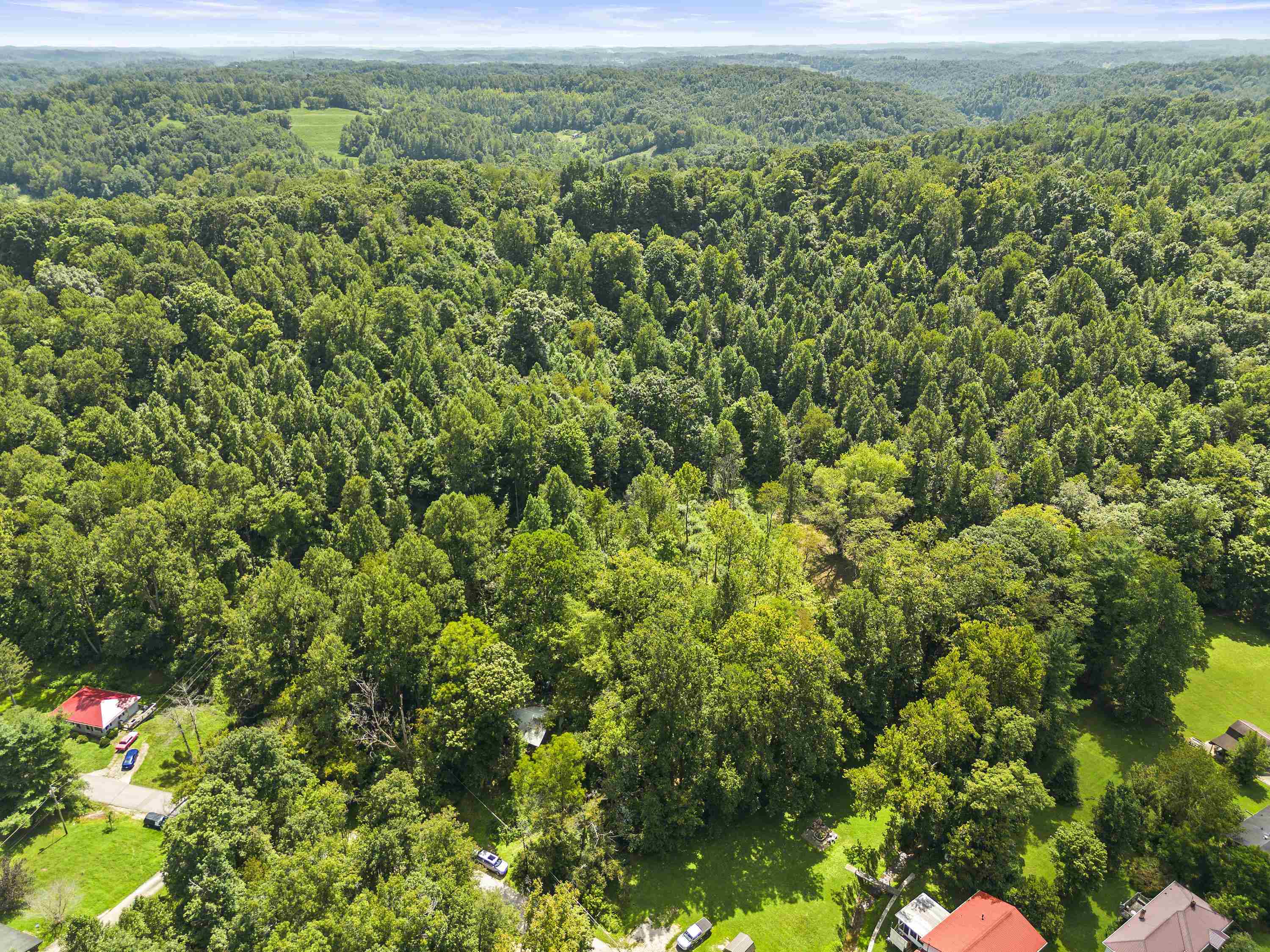 https://zimg.paragon.ice.com/ParagonImages/Property/PH/AABRKY/61186/4/0/0/a7cdda85cc668c0967b9c100b3c15894/0/aa621b246a84b16dc014b667982dd915/61186-b9fd7ec6-30f6-4d09-aab4-d99386c09b34.JPG