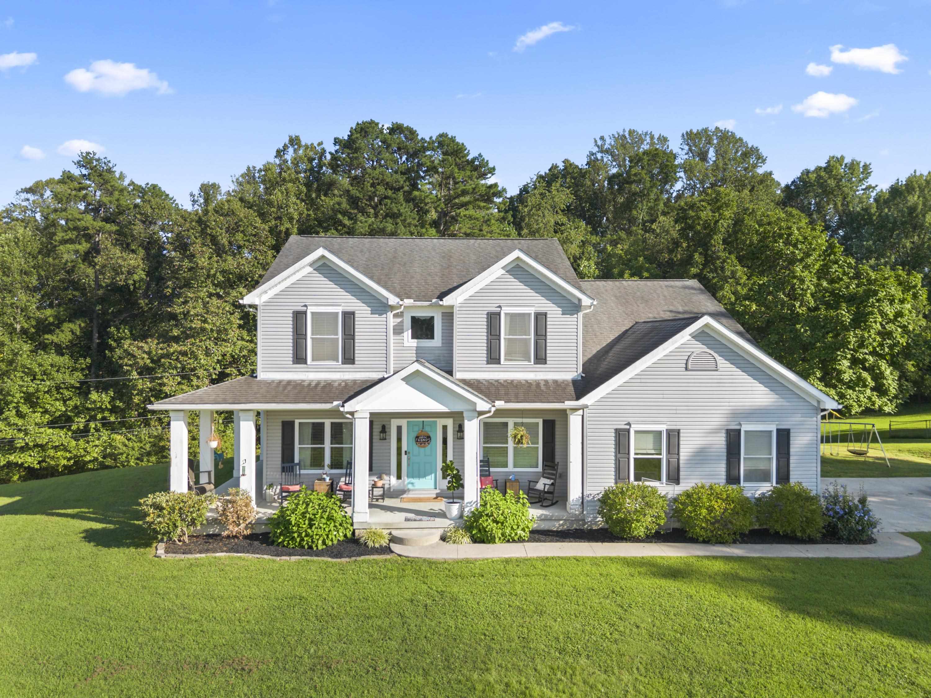 https://zimg.paragon.ice.com/ParagonImages/Property/PH/AABRKY/61187/1/0/0/14cdcac7e6d81cfcd2d386916ffeea22/0/8cc2d75aadf2d2f647e3d8a3057e2b36/61187-c6f14b41-636c-41e3-a842-0dbae7b1f23f.JPG