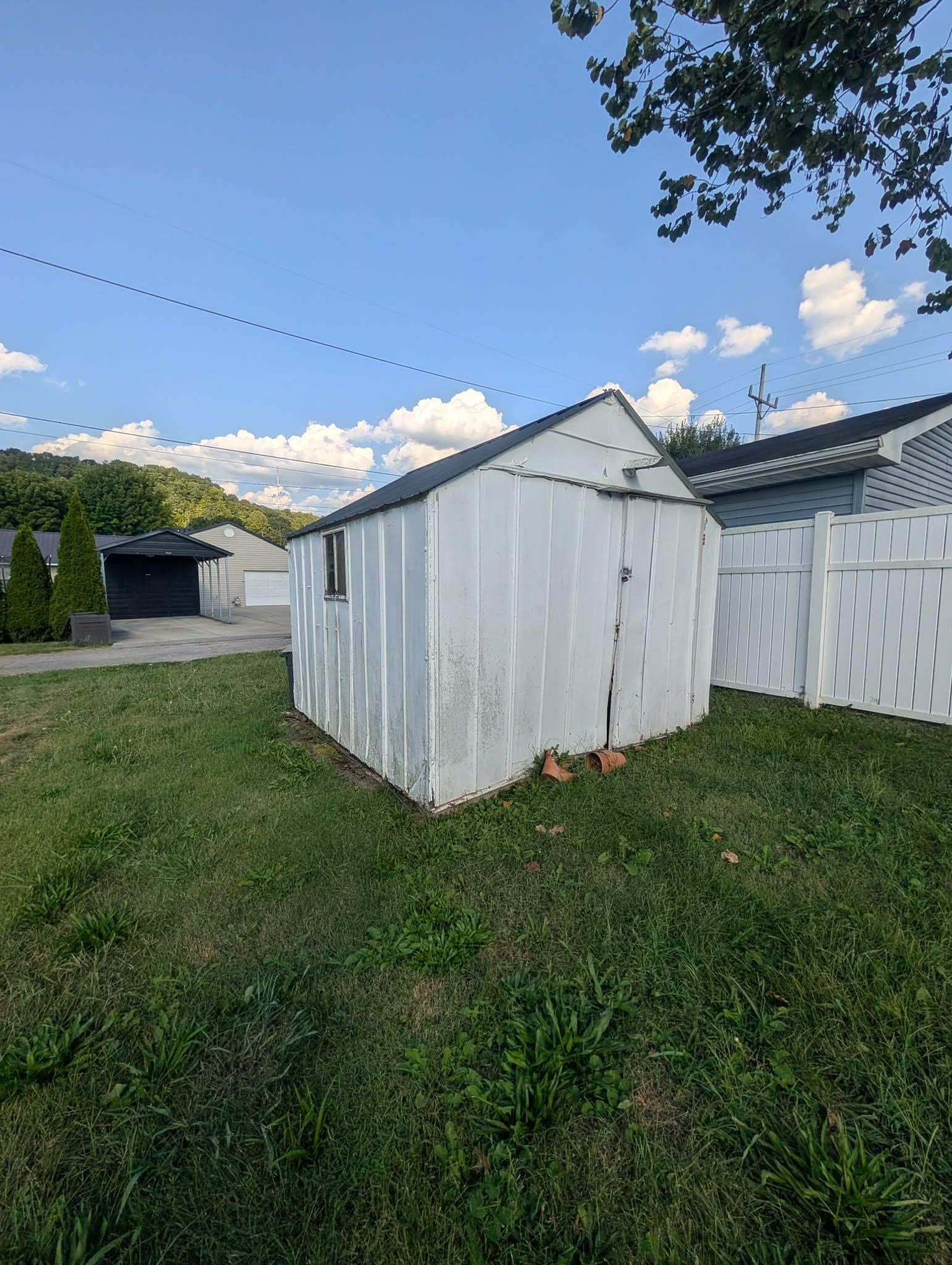 https://zimg.paragon.ice.com/ParagonImages/Property/PH/AABRKY/61214/5/0/0/5106a4838424e7f64f19b3af7d09daa3/0/f2ca839bca2c0299309bd5ba204b9c3d/61214-ddce14c4-4eb5-4bec-9dba-0588da0f75f3.JPG
