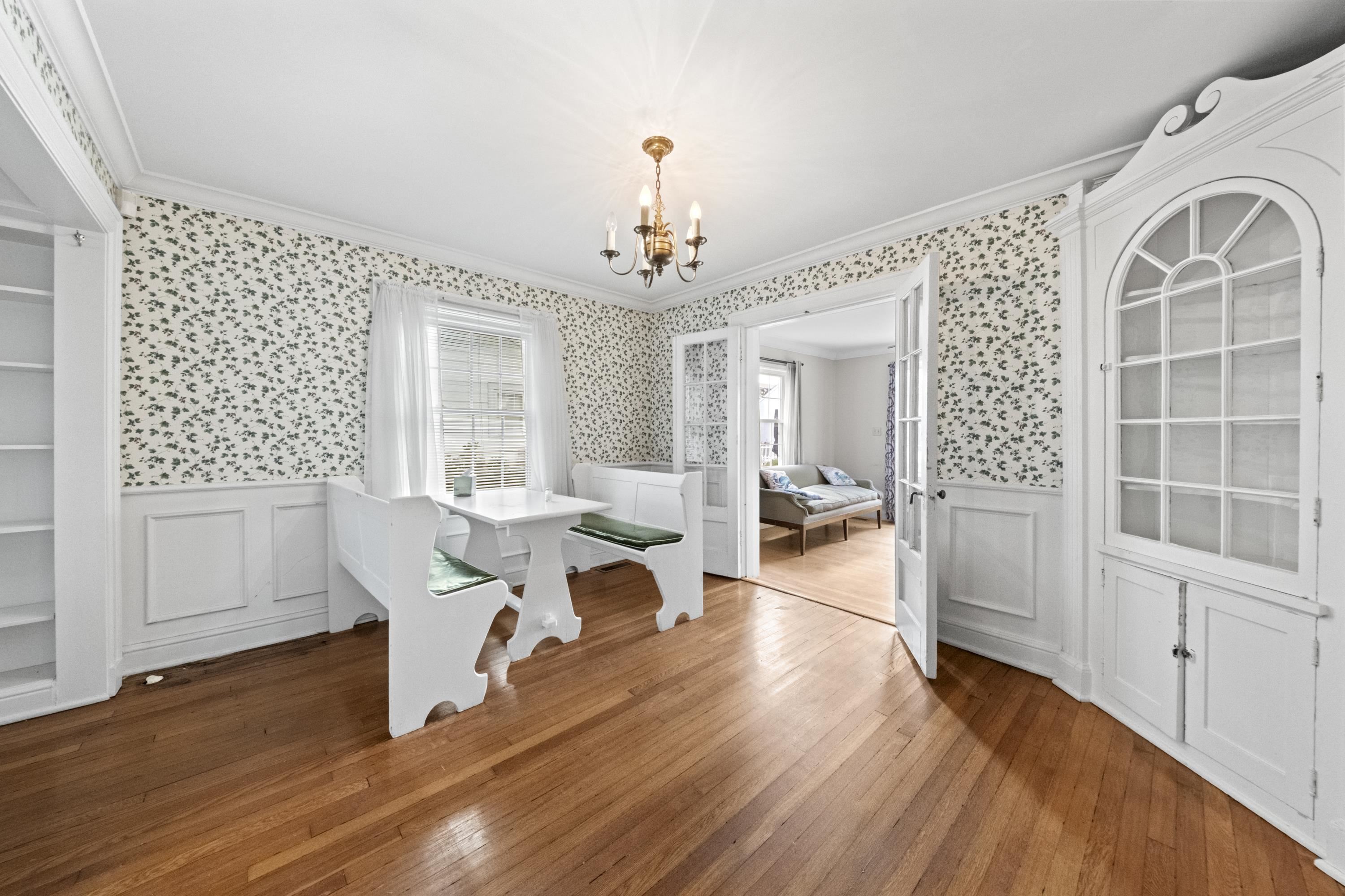 https://zimg.paragon.ice.com/ParagonImages/Property/PH/AABRKY/61223/9/0/0/47c7da27e23accd64a970aae8a864347/0/3a069c1afad99da2204a4a7dfaec860a/61223-d5531fcd-784b-4b18-ae6e-4fd4e0661206.JPG