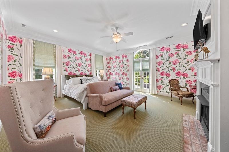 120 Country Club Drive