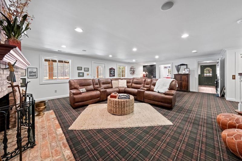 120 Country Club Drive