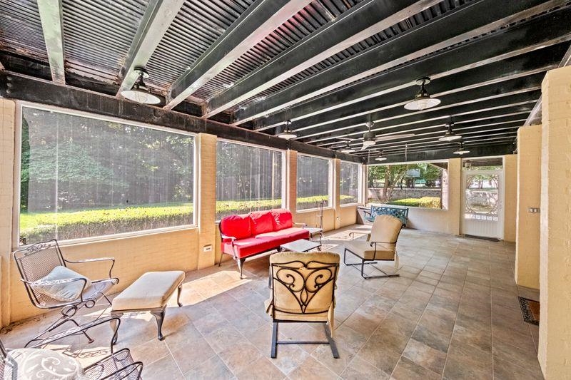 120 Country Club Drive