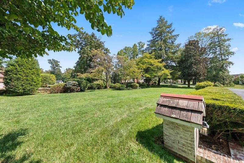 120 Country Club Drive