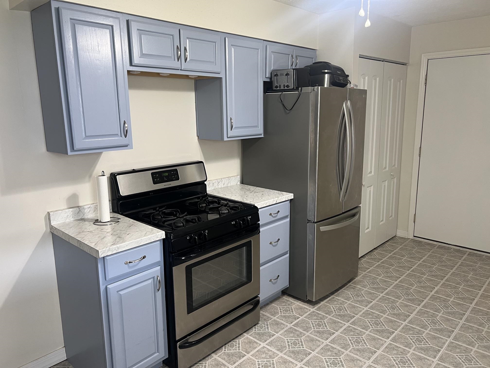 https://zimg.paragon.ice.com/ParagonImages/Property/PH/AABRKY/61247/6/0/0/5d6456c22051ac64584dc26a66306c00/0/827687643855652bf1871c84d774a3c1/61247-e1df8d10-c1ff-400c-bc20-9a84b23e6a47.JPG