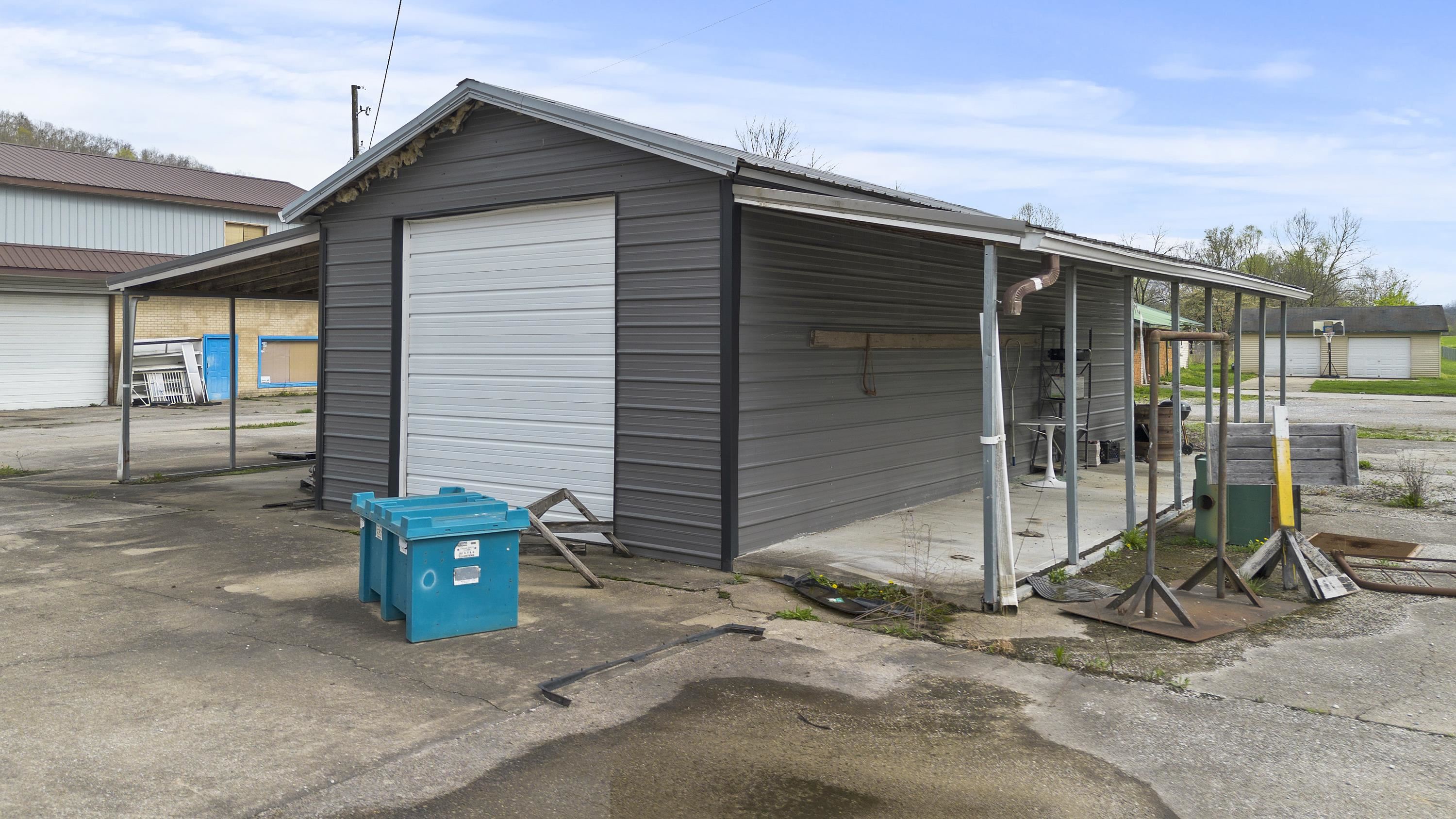 https://zimg.paragon.ice.com/ParagonImages/Property/PH/AABRKY/61249/13/0/0/f77873a549be975ce593842e6d2ea7f4/0/53409dd83b16960bae88335114629528/61249-61166c87-ca2f-4531-beb1-77d768eaf0cb.JPG