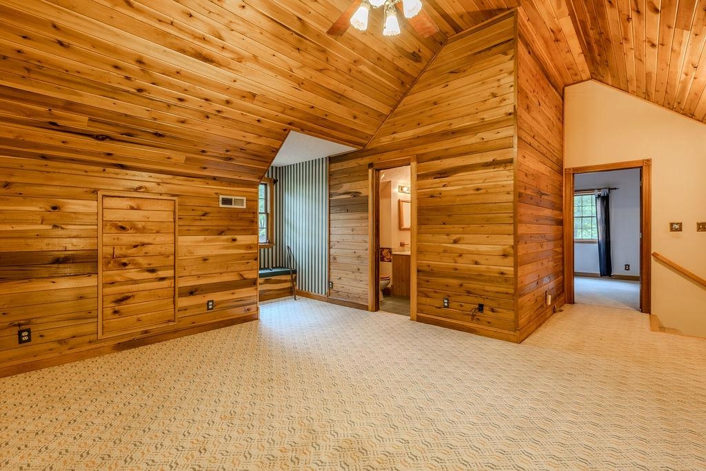 https://zimg.paragon.ice.com/ParagonImages/Property/PH/AABRKY/61259/1/0/0/06531229a7ac72cf0a5b1dc51a385c33/0/ebed1139de14dfc1a724dfbba471f94c/61259-2a950857-bafd-4a0b-88f2-c91e0d055376.JPG