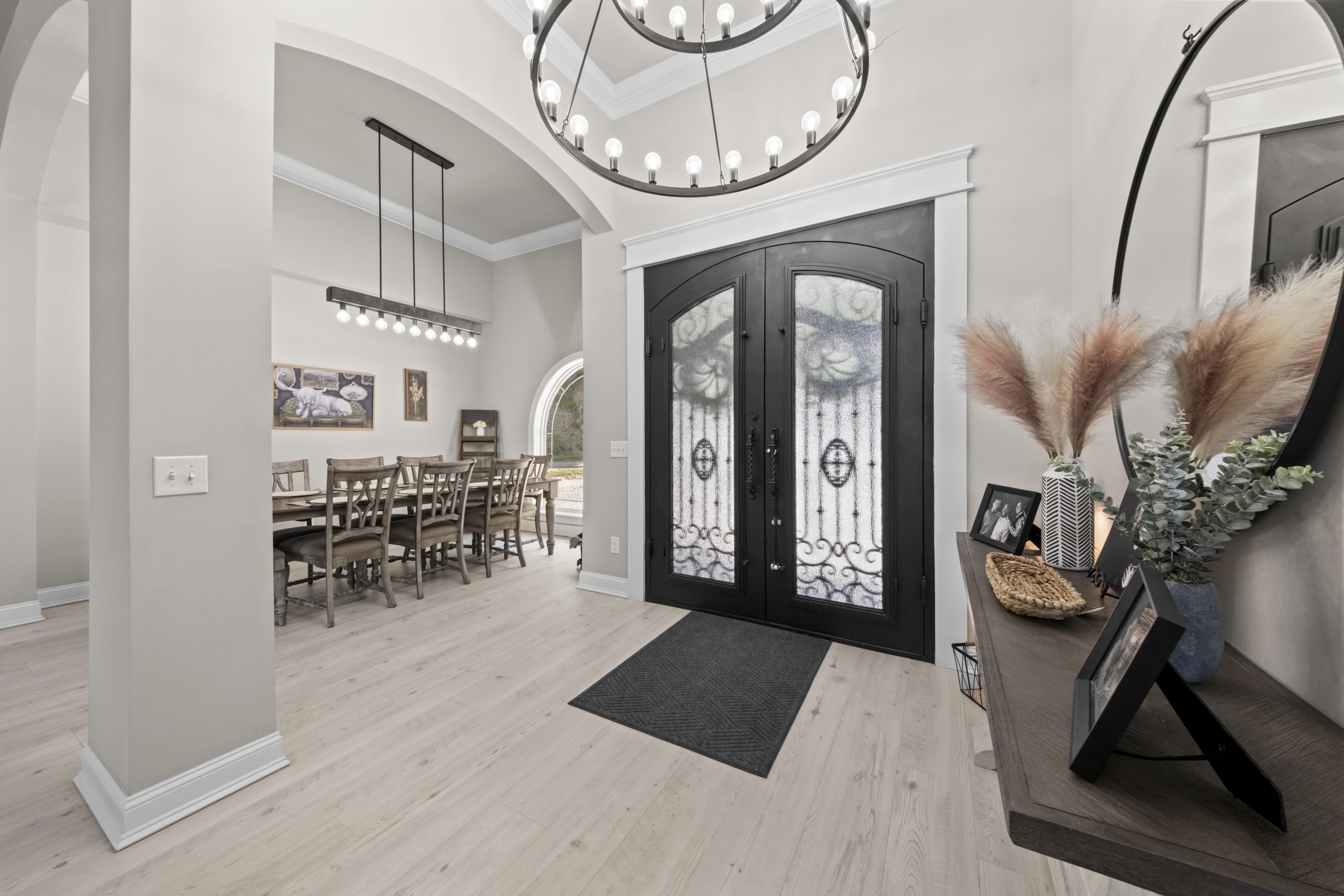 https://zimg.paragon.ice.com/ParagonImages/Property/PH/AABRKY/61261/12/0/0/f9638b7fd93c9214cef3eb9f5ace86a9/0/7186a54eb5cb42e7d2c15686d9cbe1e6/61261-5893b502-e0c4-4c34-950a-d1ba8d1a4b4c.JPG