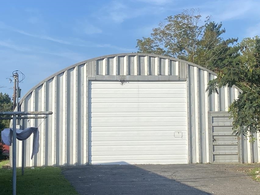 https://zimg.paragon.ice.com/ParagonImages/Property/PH/AABRKY/61263/3/0/0/2210d484c1fed8c6e6d401f38b96e99d/0/7fca054680aae3818d77f016e4d13d8d/61263-e8b85890-5952-4f81-b34b-57edbb5d1490.JPG