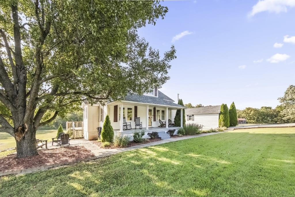 https://zimg.paragon.ice.com/ParagonImages/Property/PH/AABRKY/61266/1/0/0/620f83e07e130902e0670e57c87220f3/0/3f90e875ddd18e8ef5f54cbb861c0f96/61266-1c62affd-d571-4825-b7dd-caa4f0d59f58.JPG