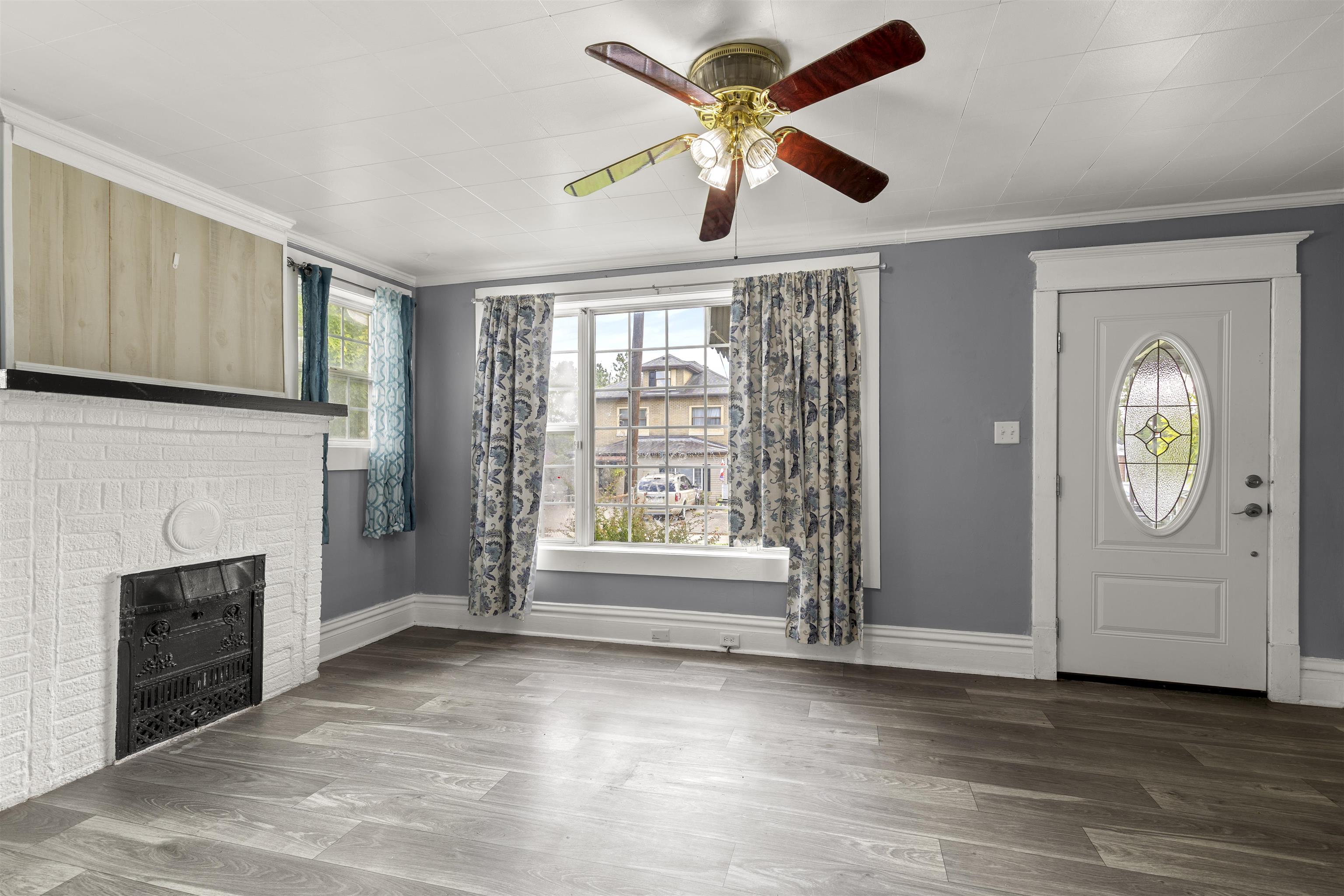 https://zimg.paragon.ice.com/ParagonImages/Property/PH/AABRKY/61268/4/0/0/ba9c6f282603c0265a4cf0c766c576ce/0/79844240a4d34700b3730a9852940834/61268-5893a66a-935e-4e45-9b95-b2e3e6dca9cf.JPG