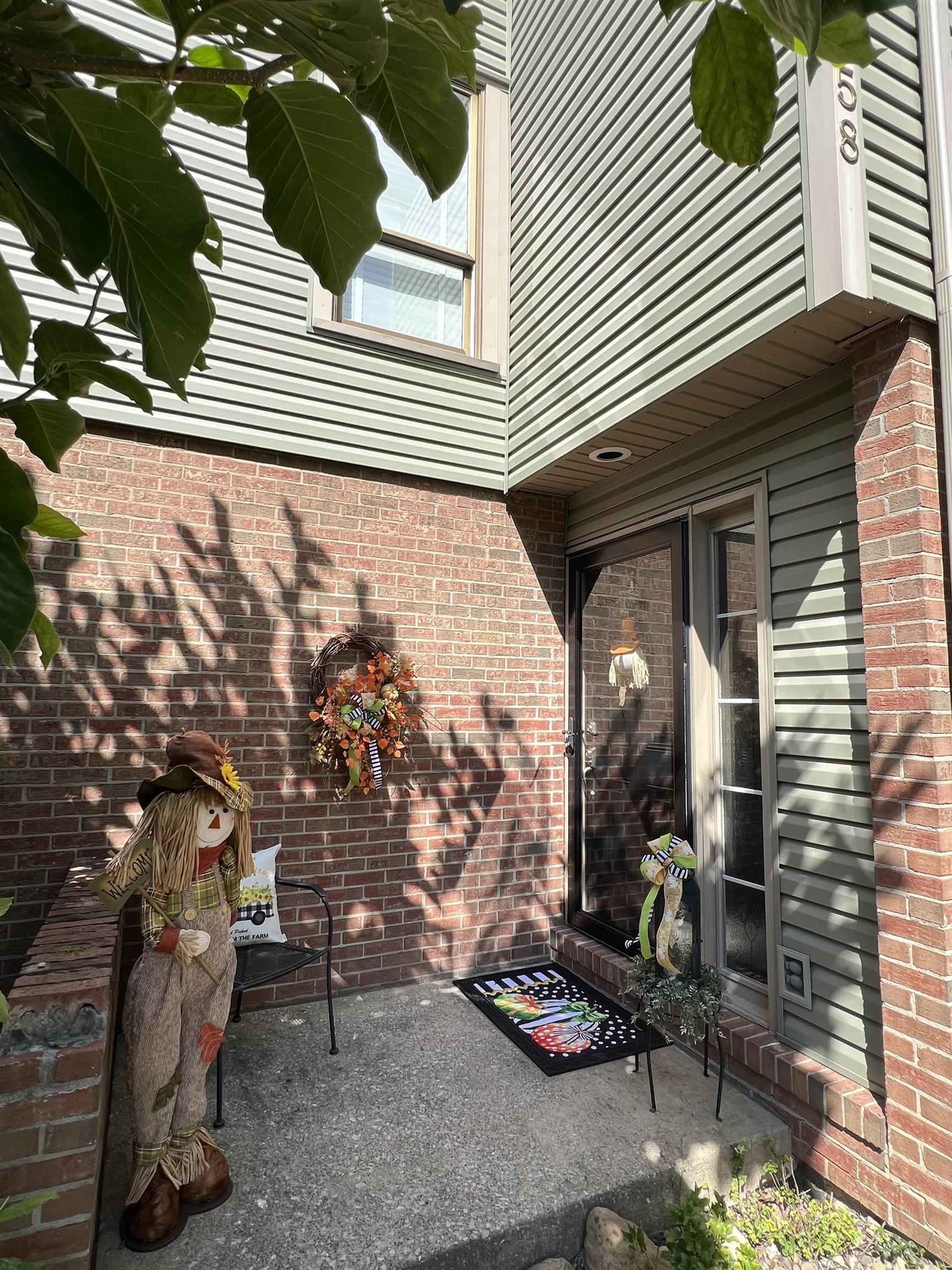 158 Deering Court