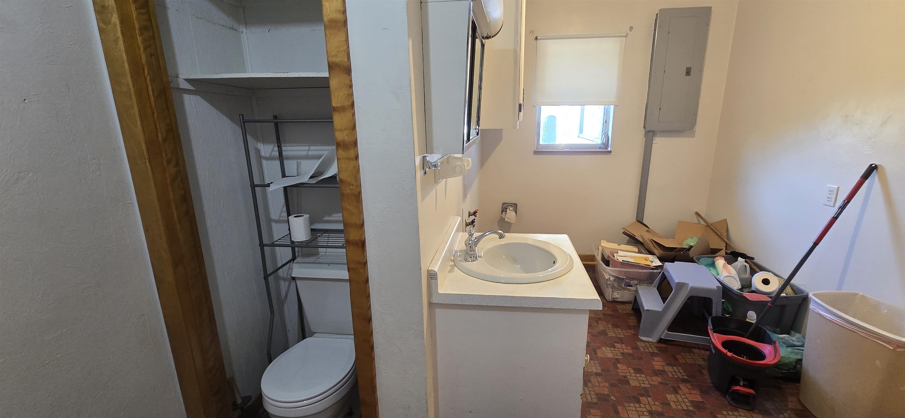 https://zimg.paragon.ice.com/ParagonImages/Property/PH/AABRKY/61285/8/0/0/eedfb2cb86bec8ba2b7fb82640c58e5c/0/e4cad842d1665291c78be76545379f5f/61285-474e675c-8157-4545-b86c-23faad99e29b.JPG